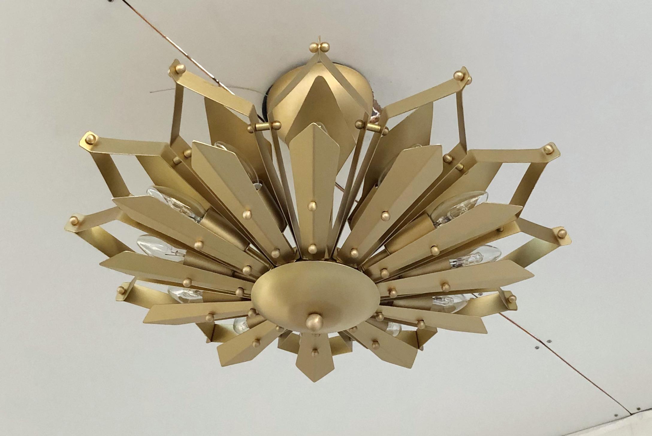 Empotrable Dahlia de Fabio Ltd en Nuevo estado para la venta en Los Angeles, CA