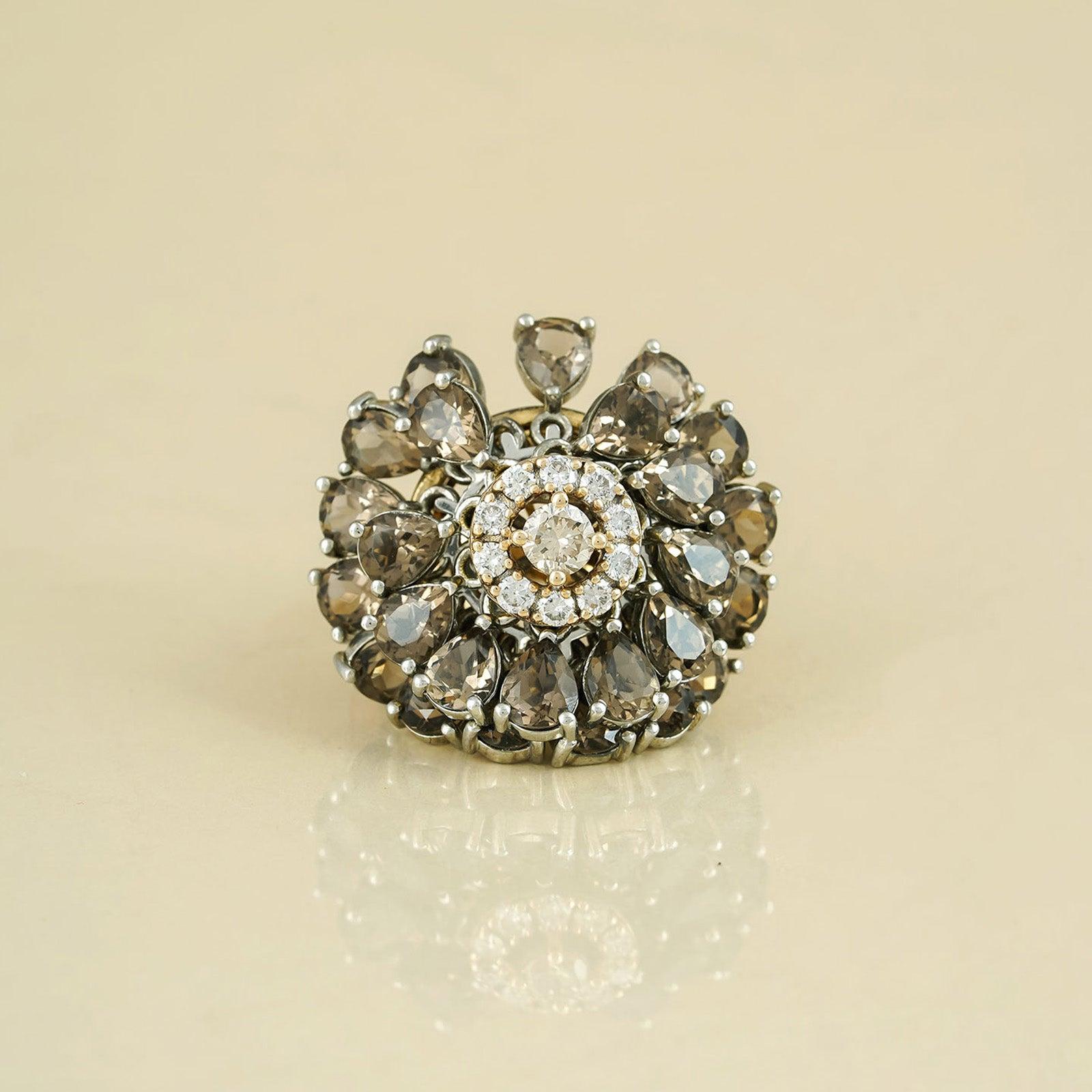 For Sale:  Moi Dahlia Gold Diamond and Quartz Ring 7