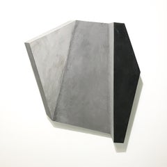 Por favor, déjanos en paz (Escultura de pared 3D minimalista abstracta en gris claro)