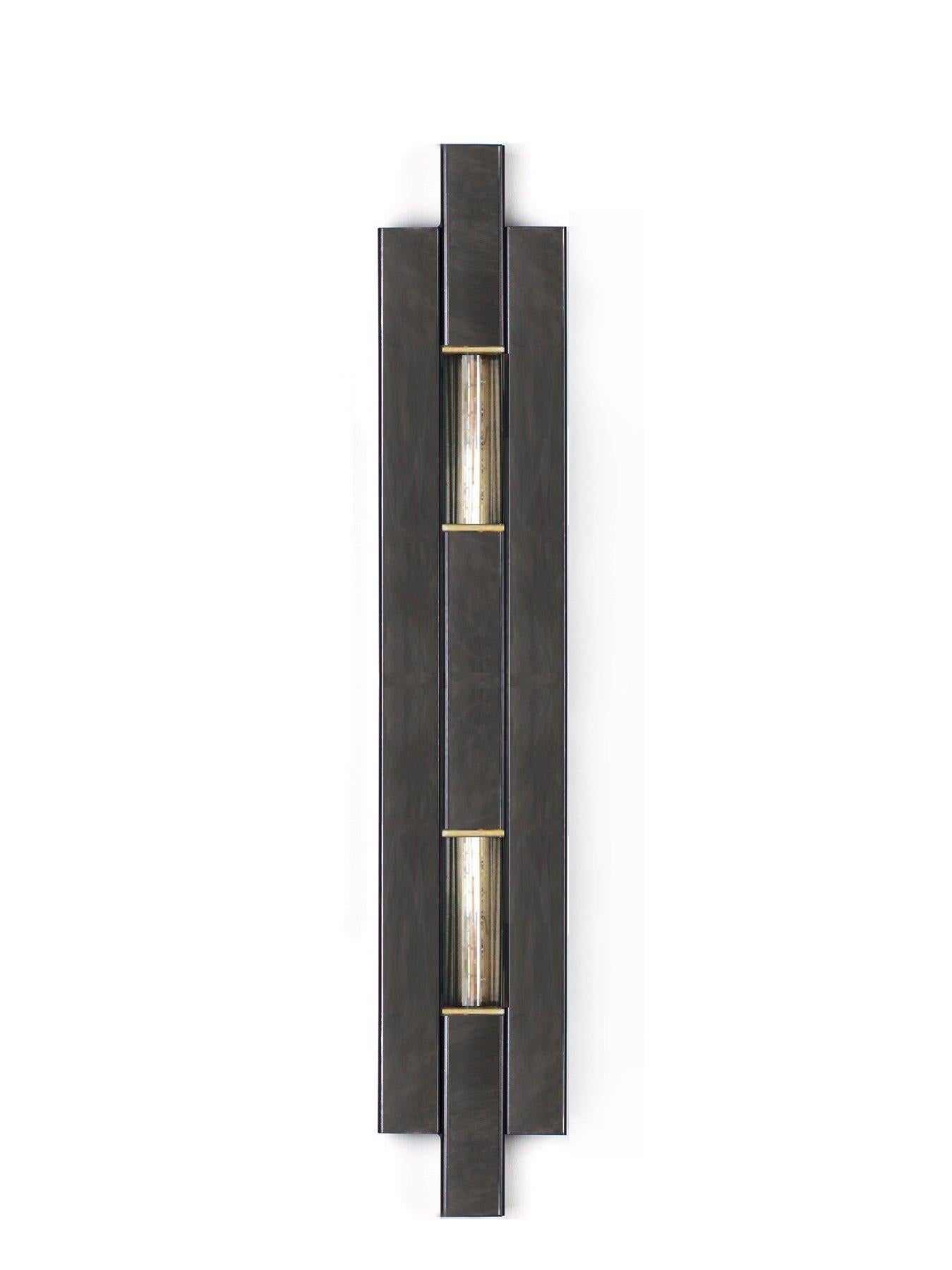 Mission Daikon Studio / Shoji II Sconce / Applique moderna e minimale in ottone nero in vendita