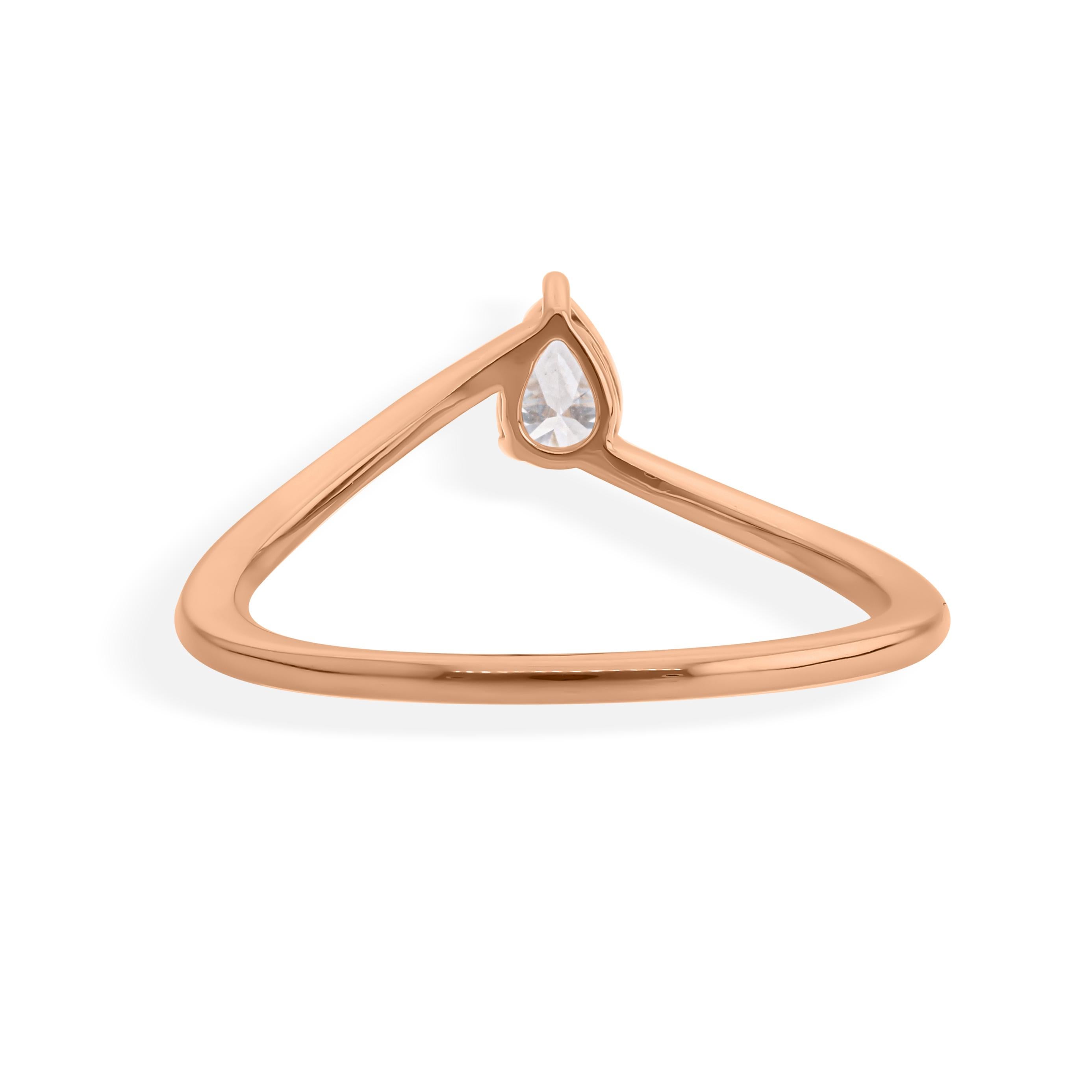 Im Angebot: Zierlicher 0,24 Karat Diamant im Birnenschliff 14 Karat Roségold Versprechensring für Frauen () 4