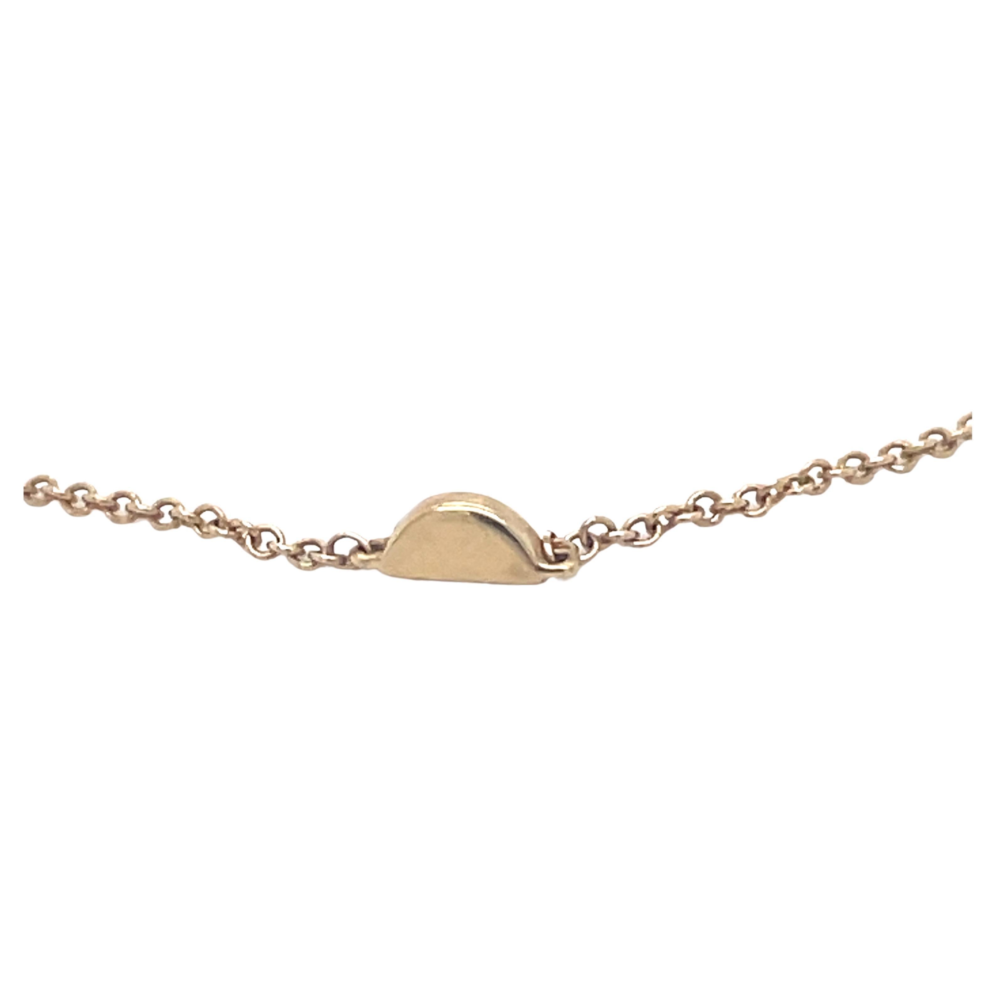 Dainty 14K Yellow Gold Bracelet, Half circle gold Pendant Delicat chain bracelet For Sale
