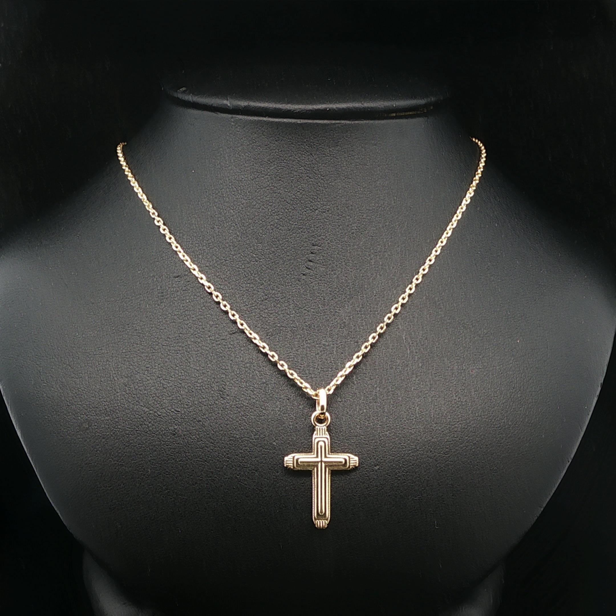 Pendentif en or jaune 14k avec croix polie et collier à maillons de 16
