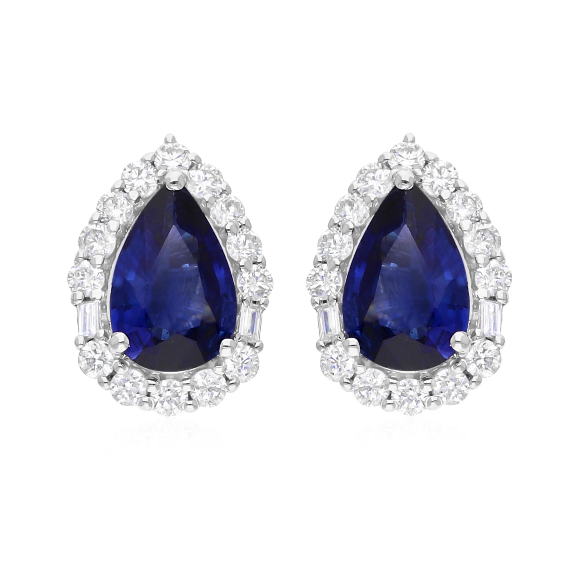 Dainty 1.75ct Pear Cut Blue Sapphire Diamond Halo Stud Ears Or blanc 18k Pour femmes en vente