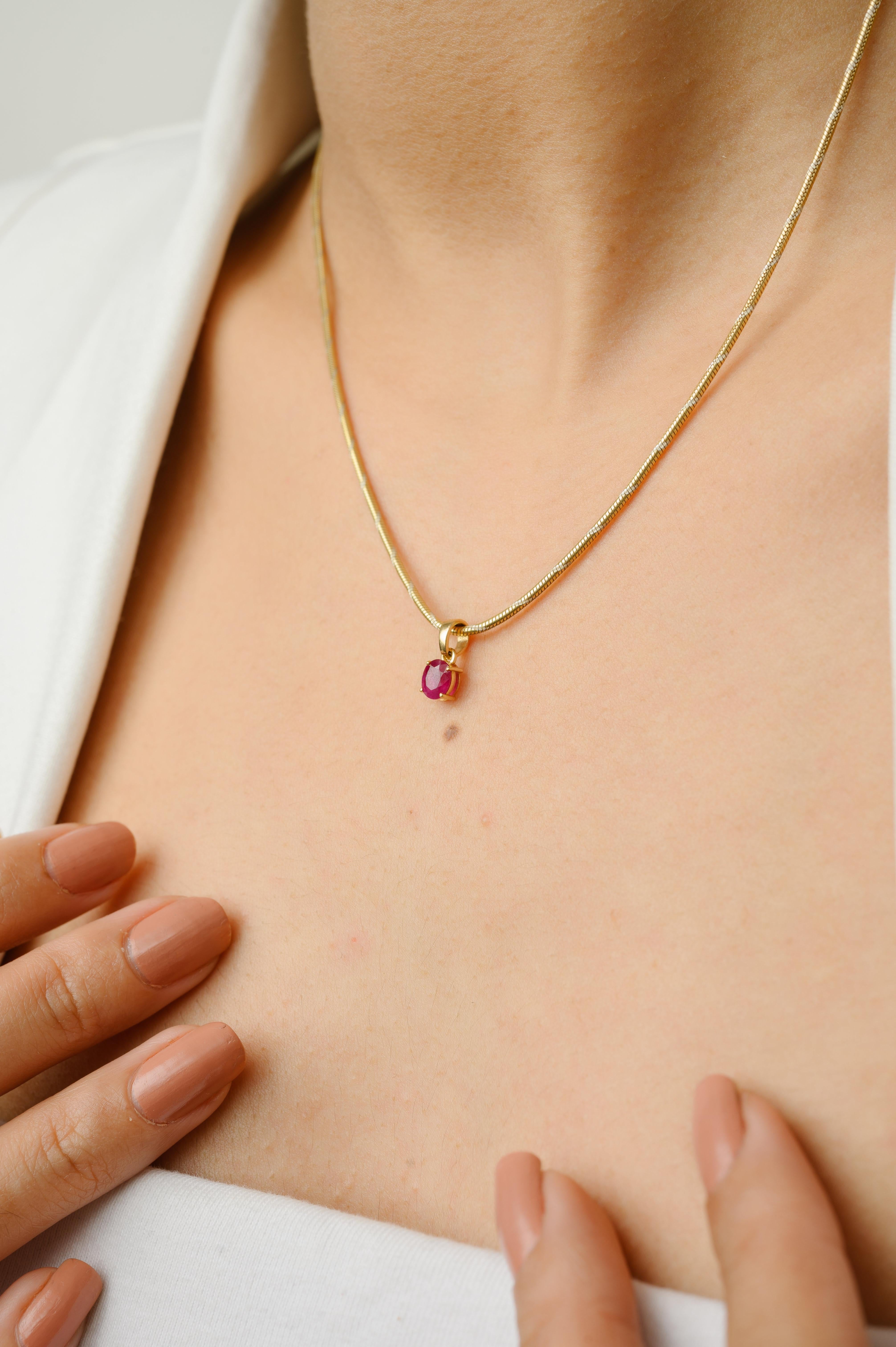 Dainty 18k Solid Yellow Gold Genuine Ruby Pendant and Earrings Jewelry Set For Sale 6