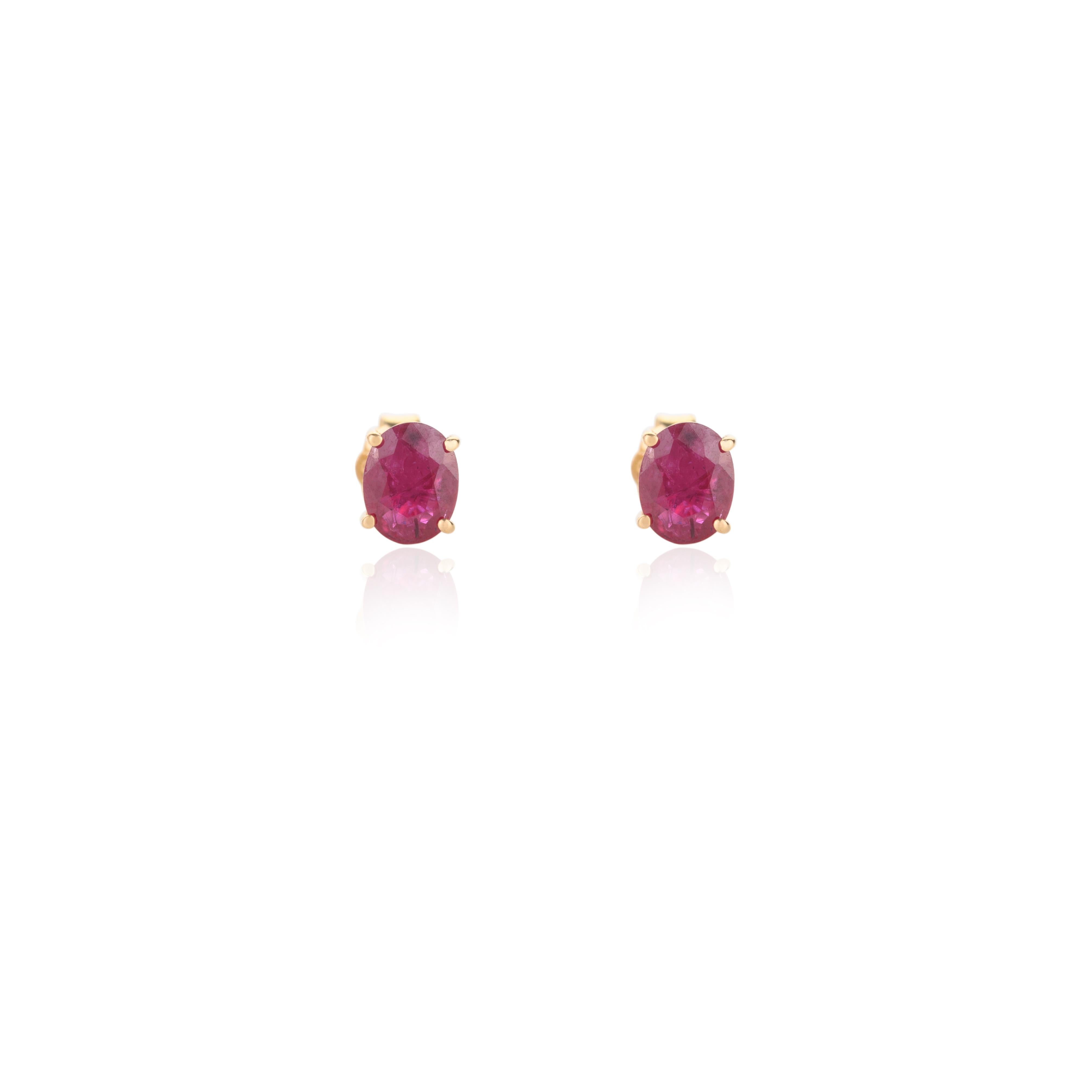 Art Deco Dainty 18k Solid Yellow Gold Genuine Ruby Pendant and Earrings Jewelry Set For Sale