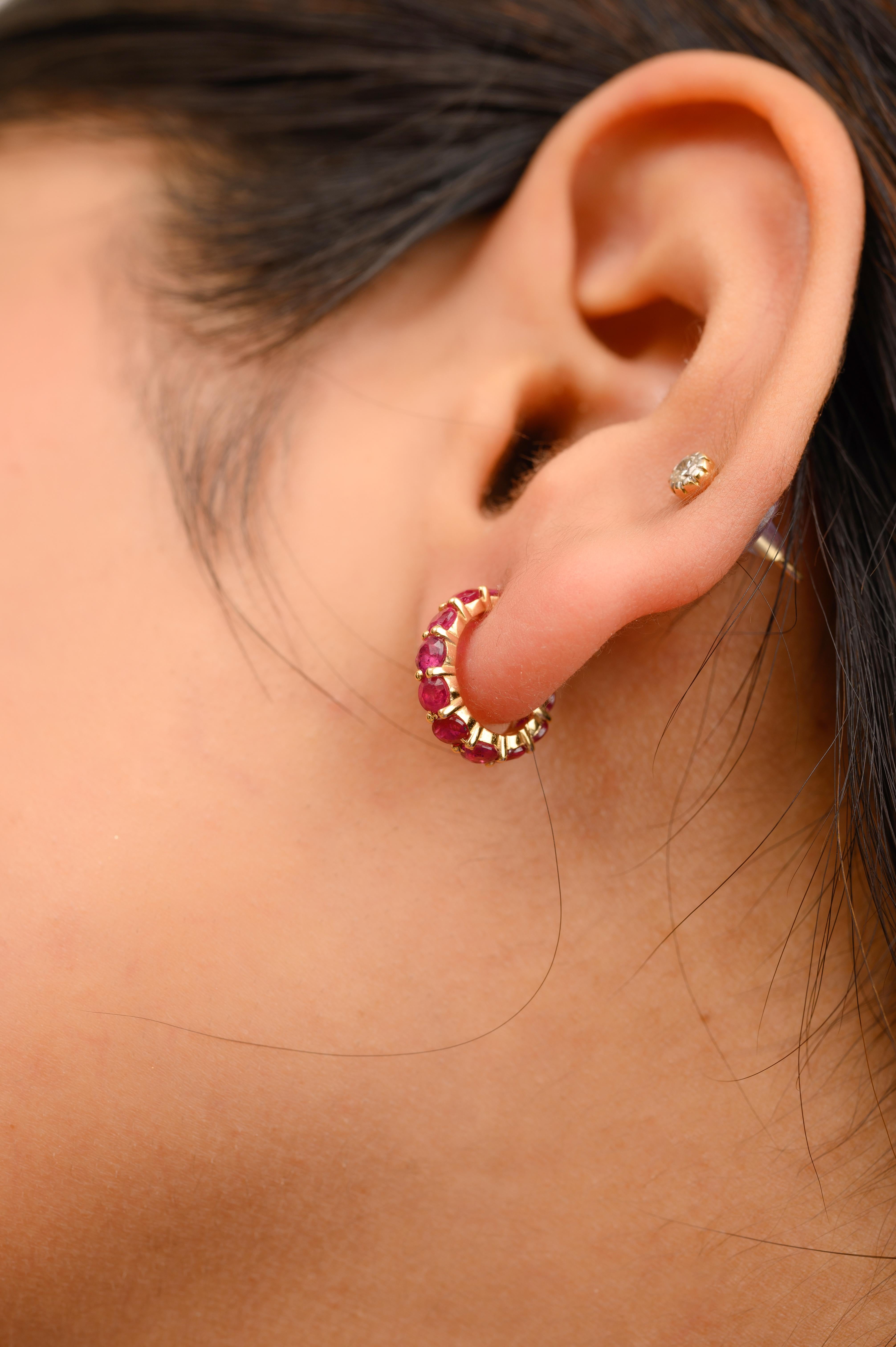 Round Cut Dainty 18k Yellow Gold 1.95 Carats Ruby Huggie Hoop Earrings for Her For Sale
