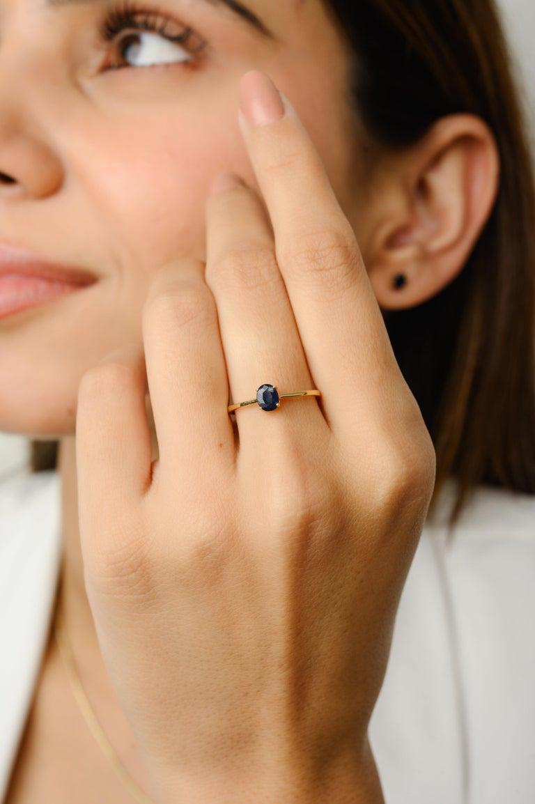 Bague et boucles d'oreilles en or jaune 18 carats avec pendentif en saphir bleu véritable en vente 5