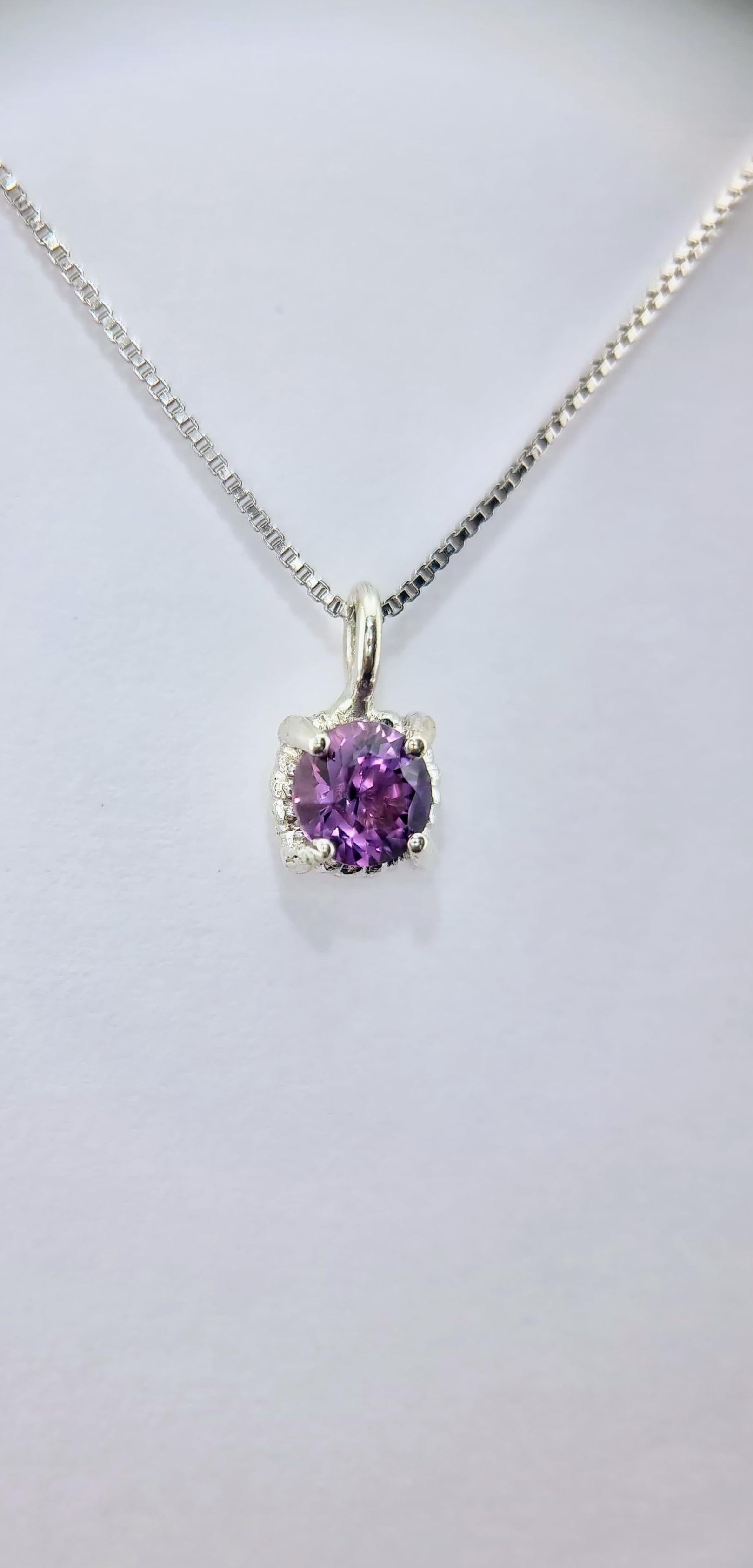 Magnifique pendentif améthyste ronde torsadée de 6 mm en argent sterling avec chaîne italienne en vente 5