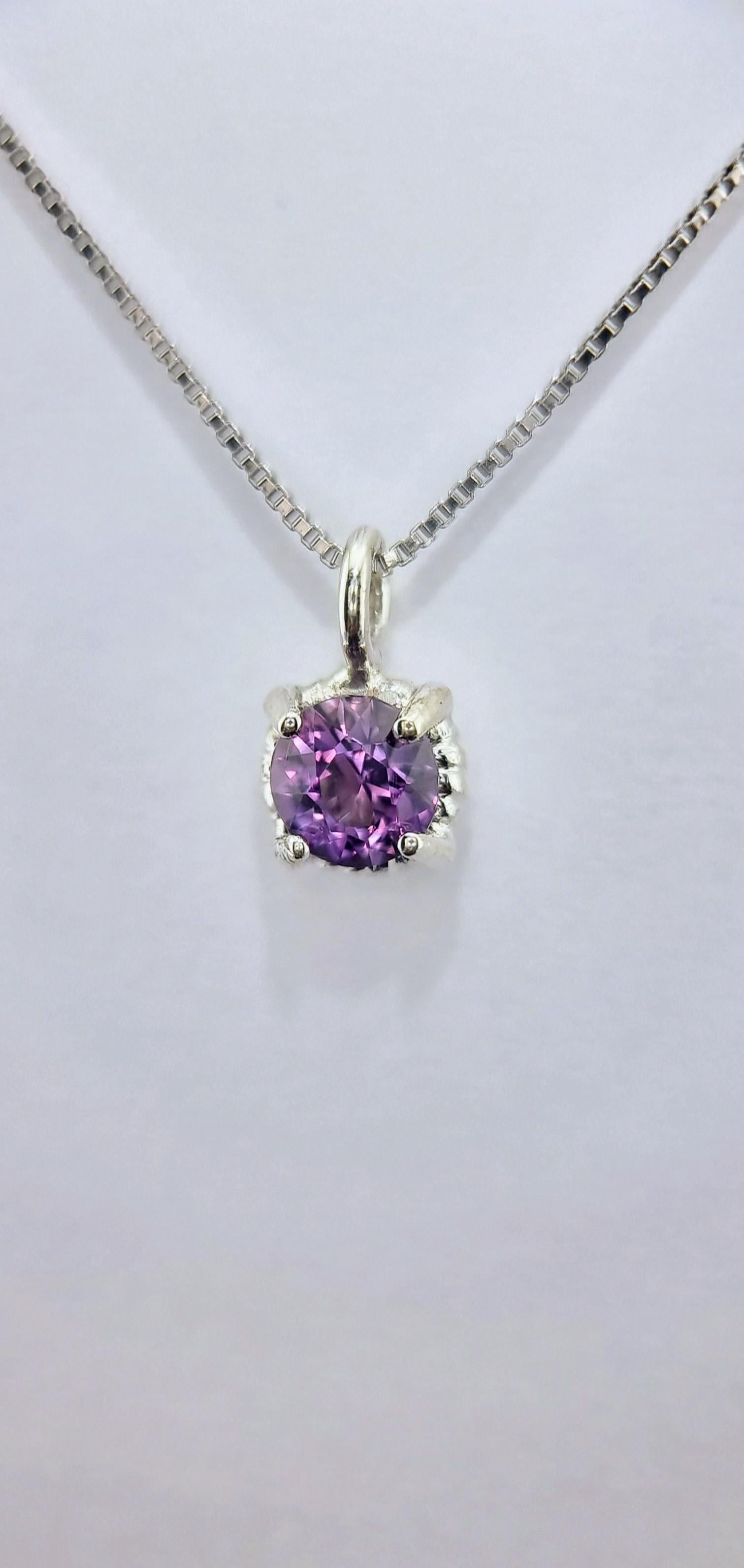 Magnifique pendentif améthyste ronde torsadée de 6 mm en argent sterling avec chaîne italienne en vente 2