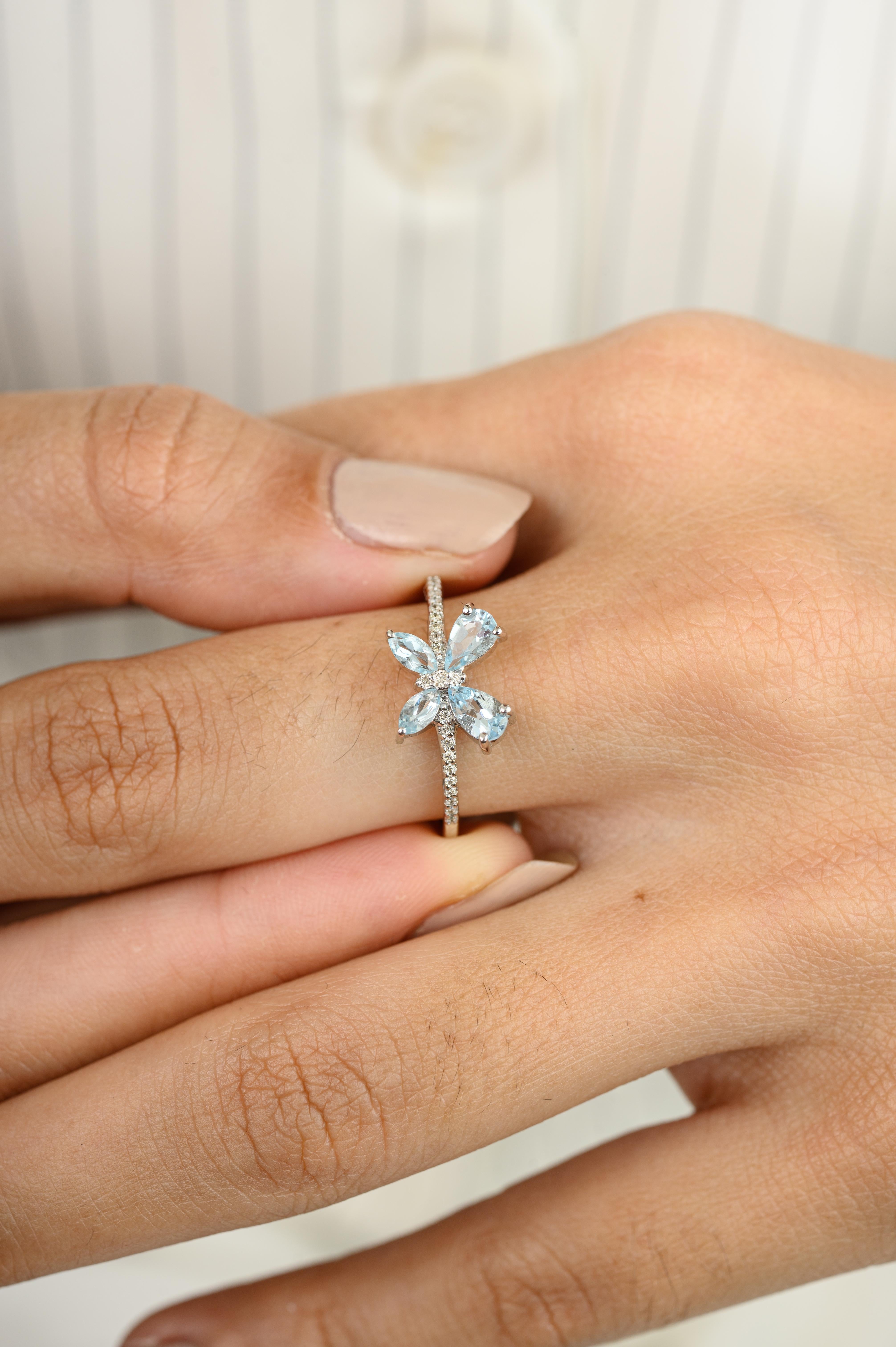 in vendita:  Delicato anello a farfalla con diamante e acquamarina per lei in oro bianco 18 carati 8