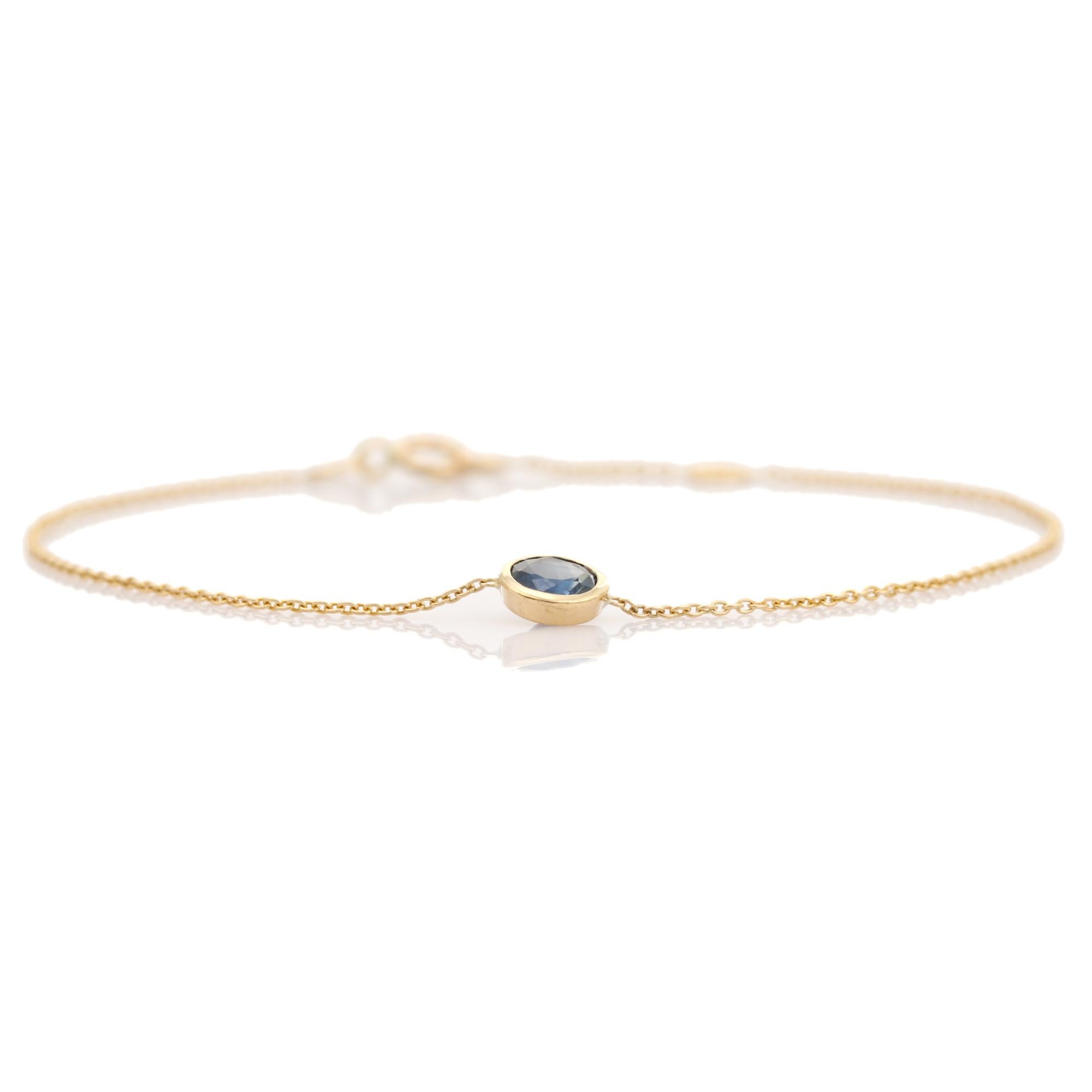 Bracciale a catena con zaffiri blu rotondi incastonati in oro giallo 14 carati in vendita 1