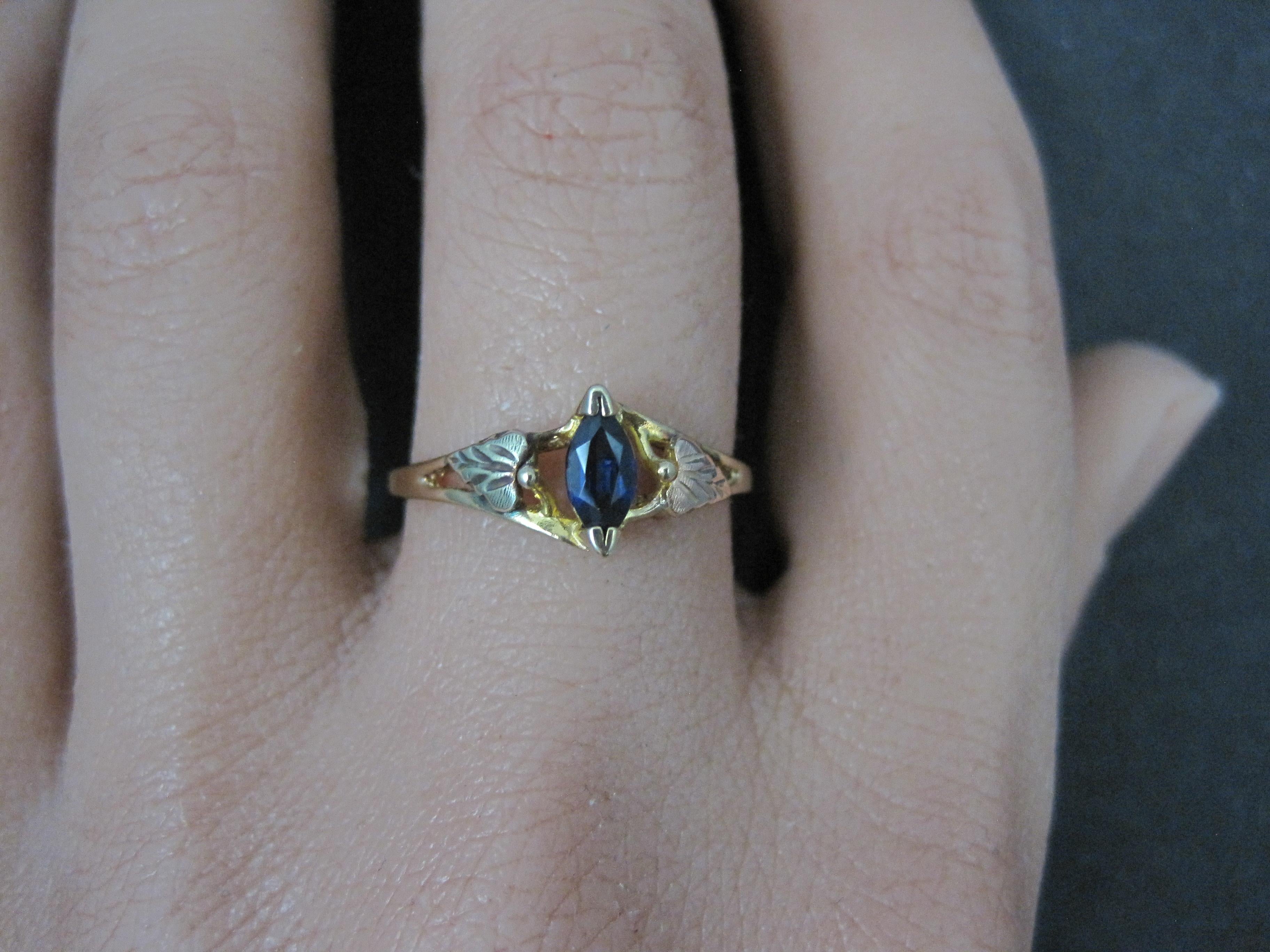 Dainty Black Hills Gold Marquise Cut Saphir Ring Größe 8 7