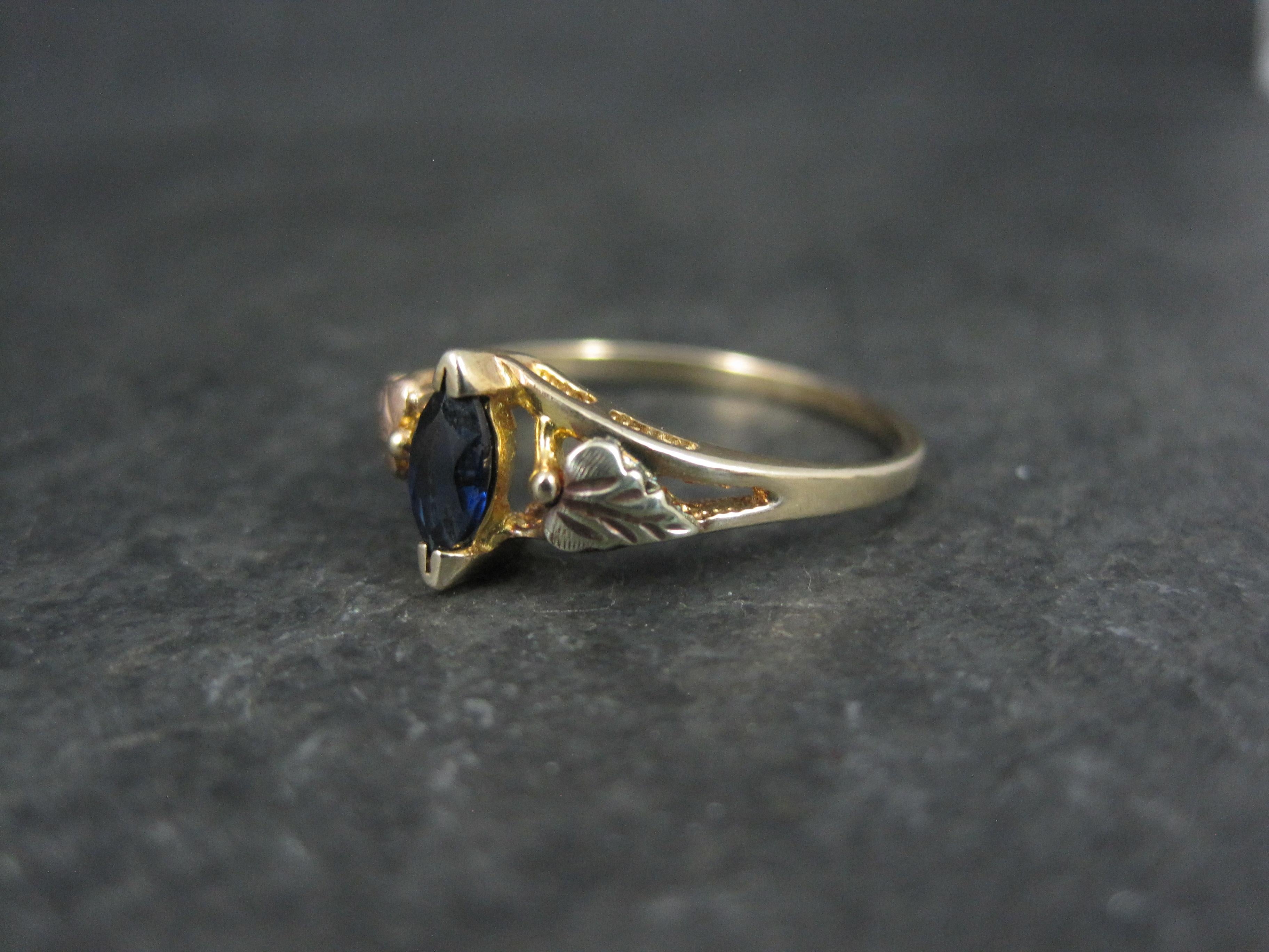 Dainty Black Hills Gold Marquise Cut Saphir Ring Größe 8 im Zustand „Gut“ in Webster, SD