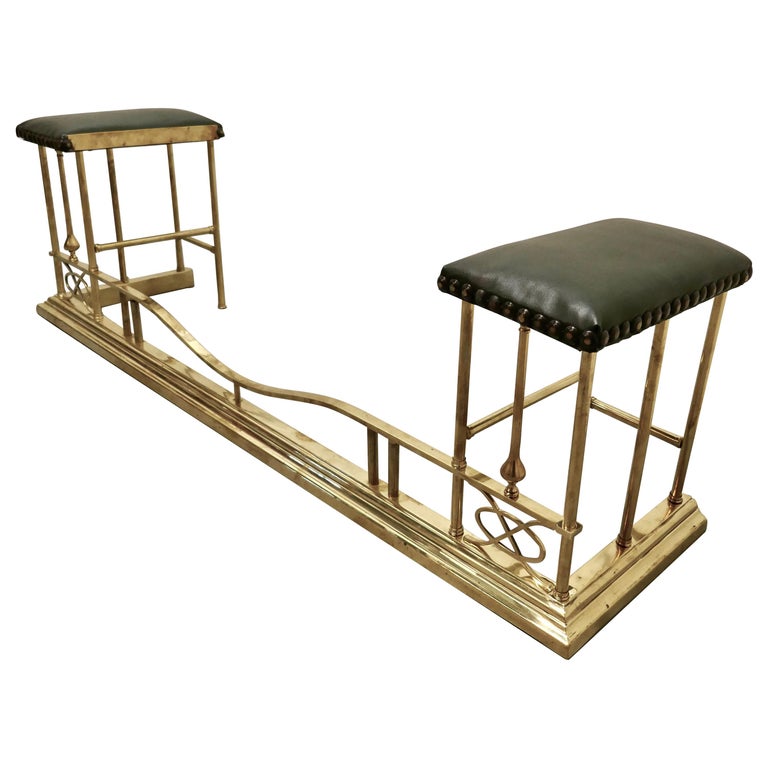 Dainty Brass and Green Leather Club Fender For Sale at 1stDibs