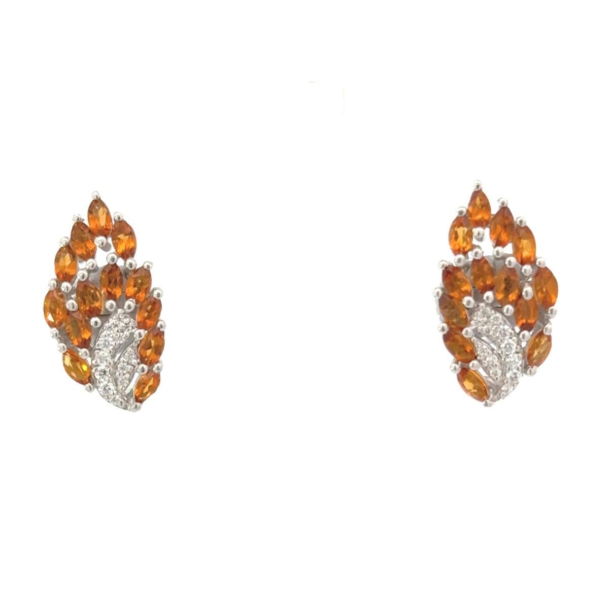Dainty Citrine Gemstone Studs Earring for Mother Gift in Solid Silver For Sale 3