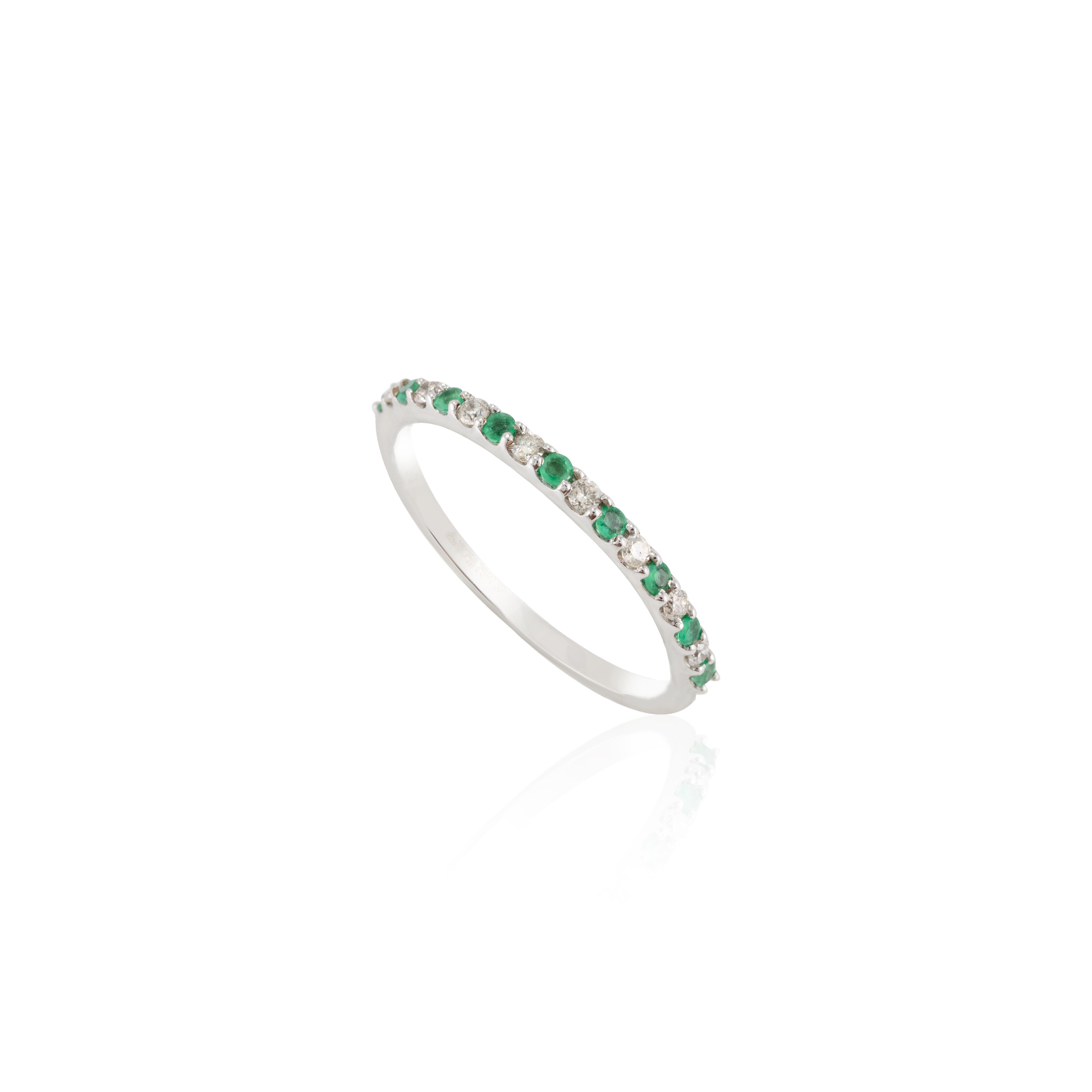For Sale:  Minimalist Diamond and Emerald Pave Band Stackable Ring 18k Solid White Gold 7