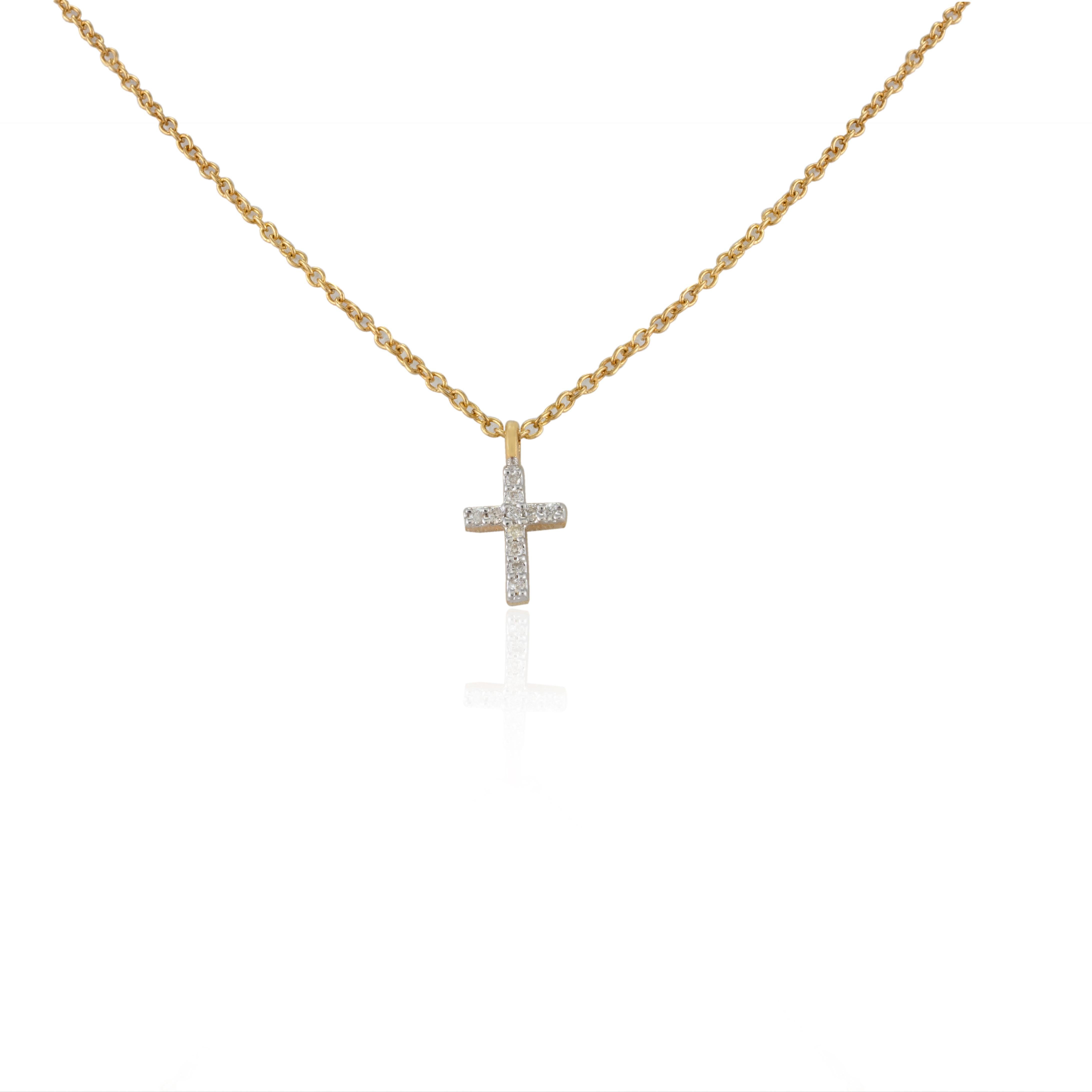 Round Cut Dainty Diamond Studded Cross Pendant Necklace with Chain 18k Solid Yellow Gold For Sale