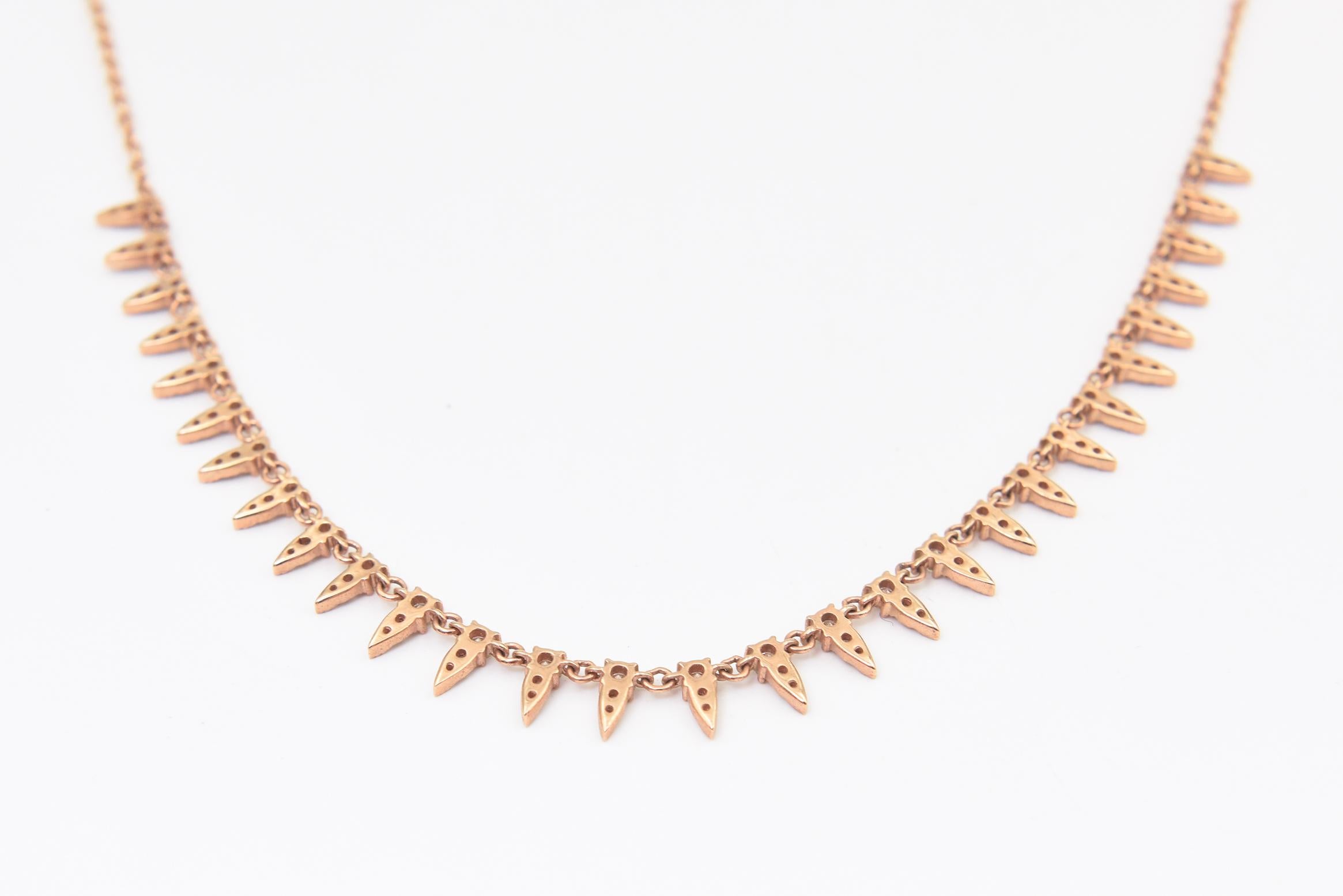 Collier à pointes de diamants en or rose 14k en vente 1