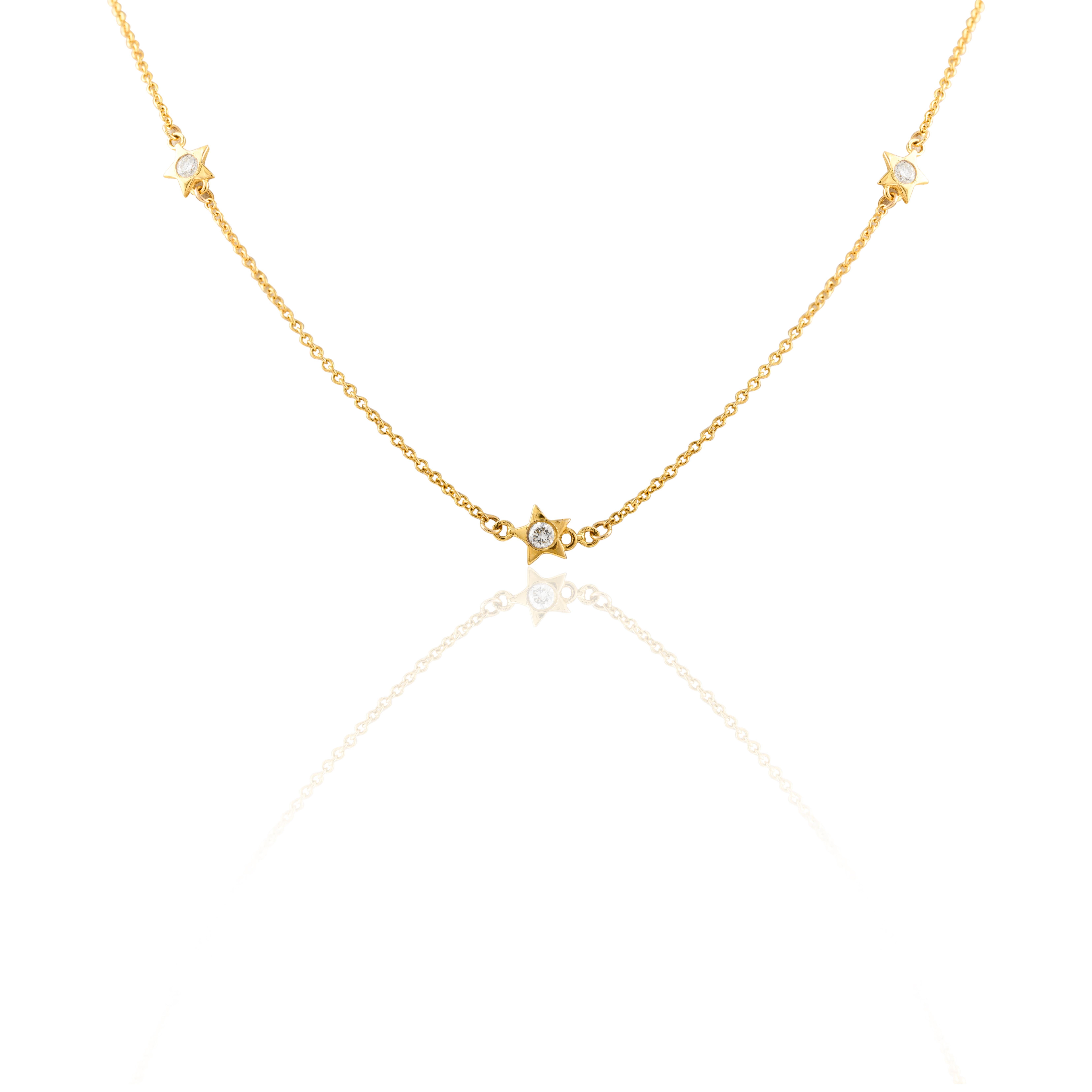 Moderne Chaîne collier étoilée en or jaune massif 14 carats, cadeau pour fille en vente