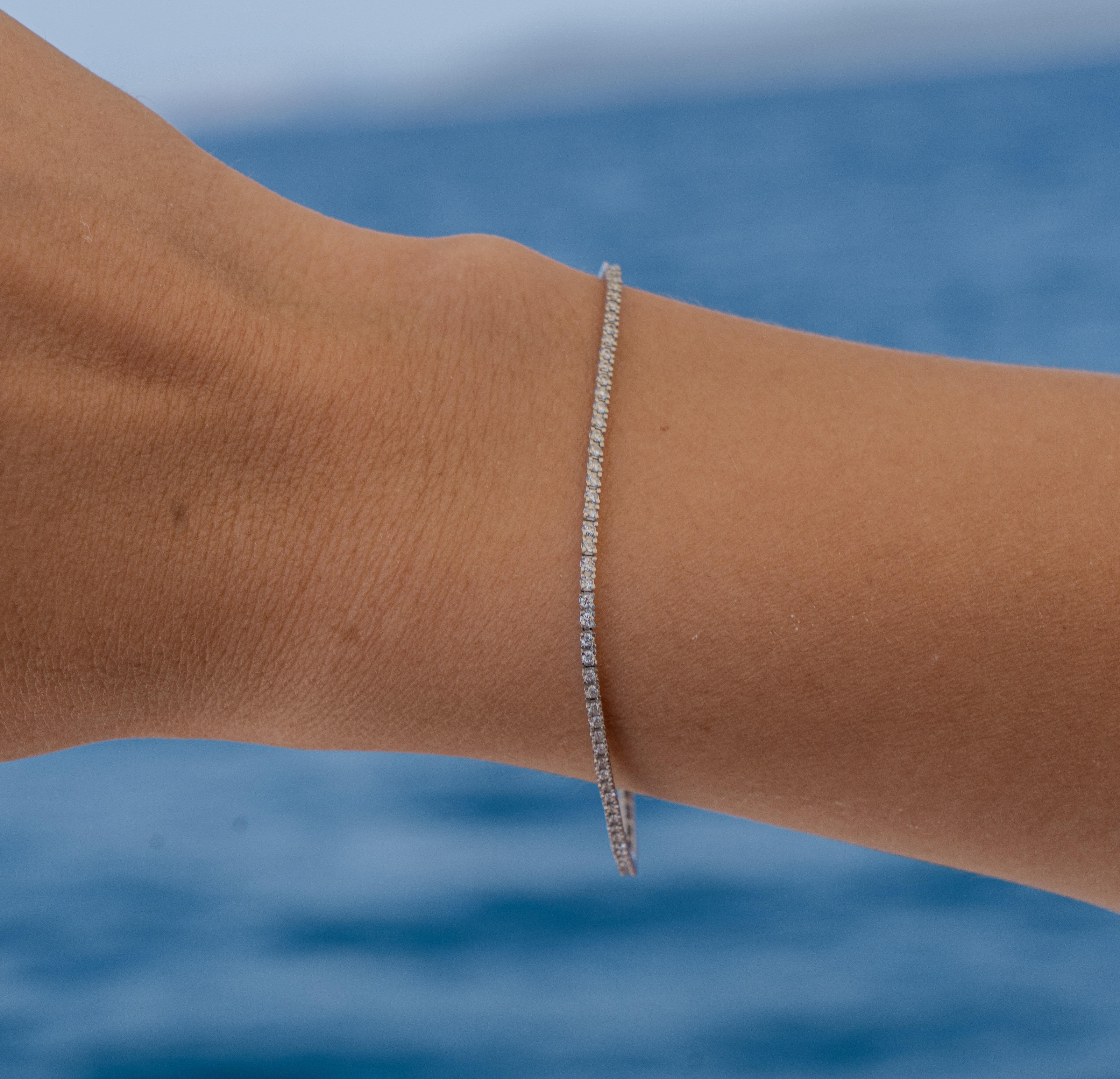 Dainty Diamond Tennis 0.80ct Solid Gold Bracelet For Sale 1