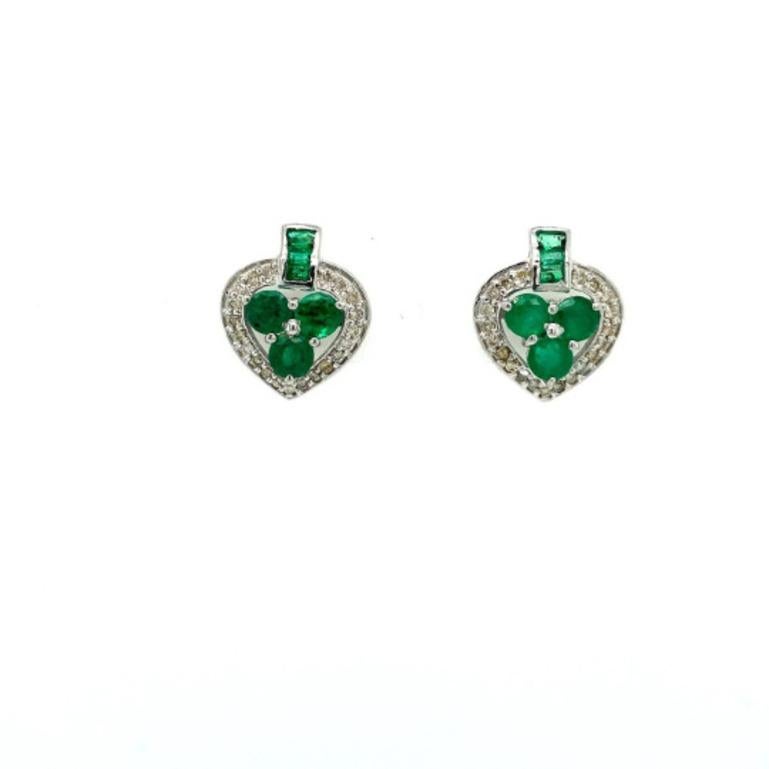 Art Deco Dainty Emerald Diamond Heart Stud Earrings in 925 Sterling Silver for Her For Sale