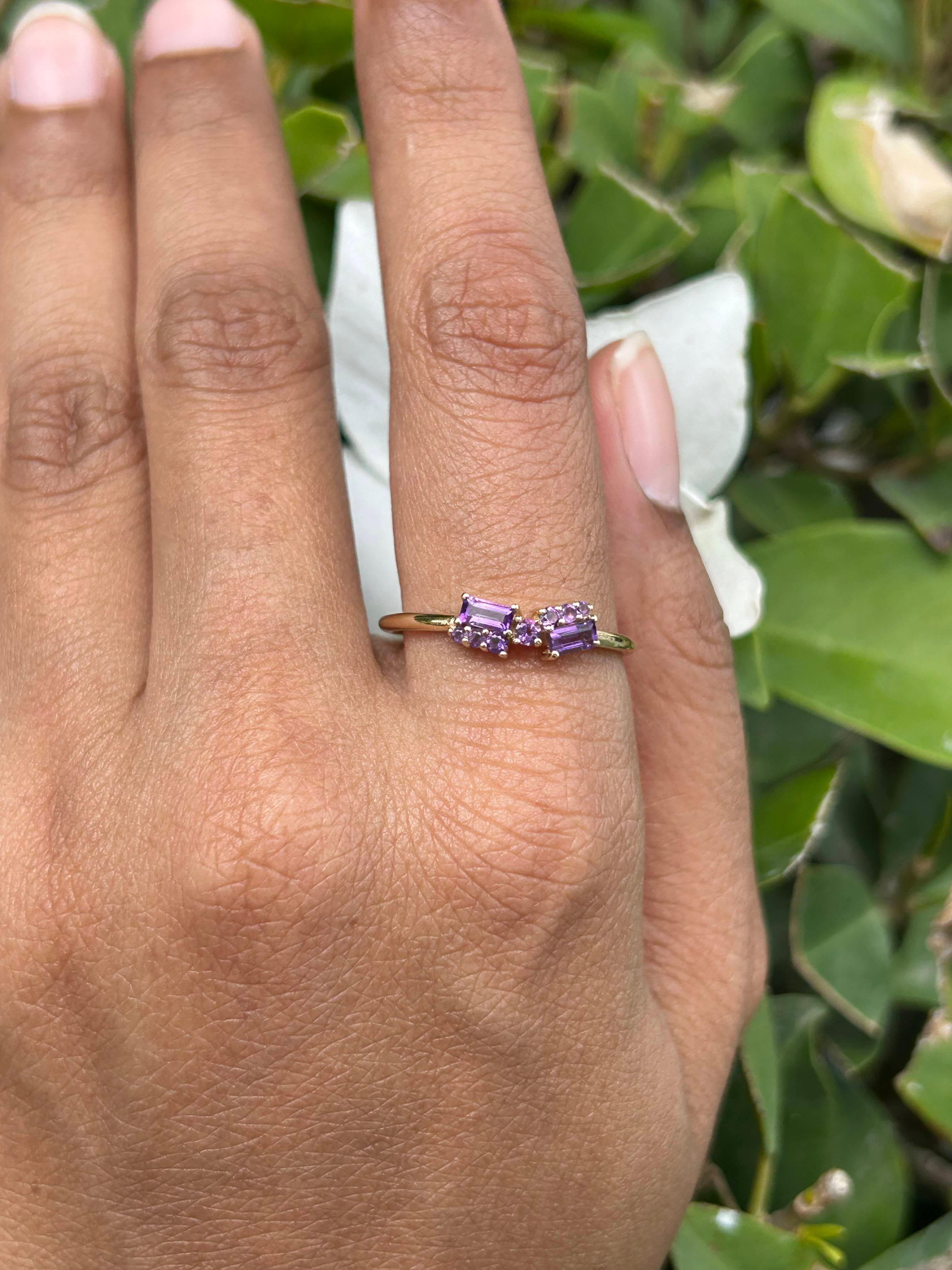 For Sale:  Everyday Wear Asymmetrical Amethyst Ring For Her in 14k Solid Yellow Gold 2