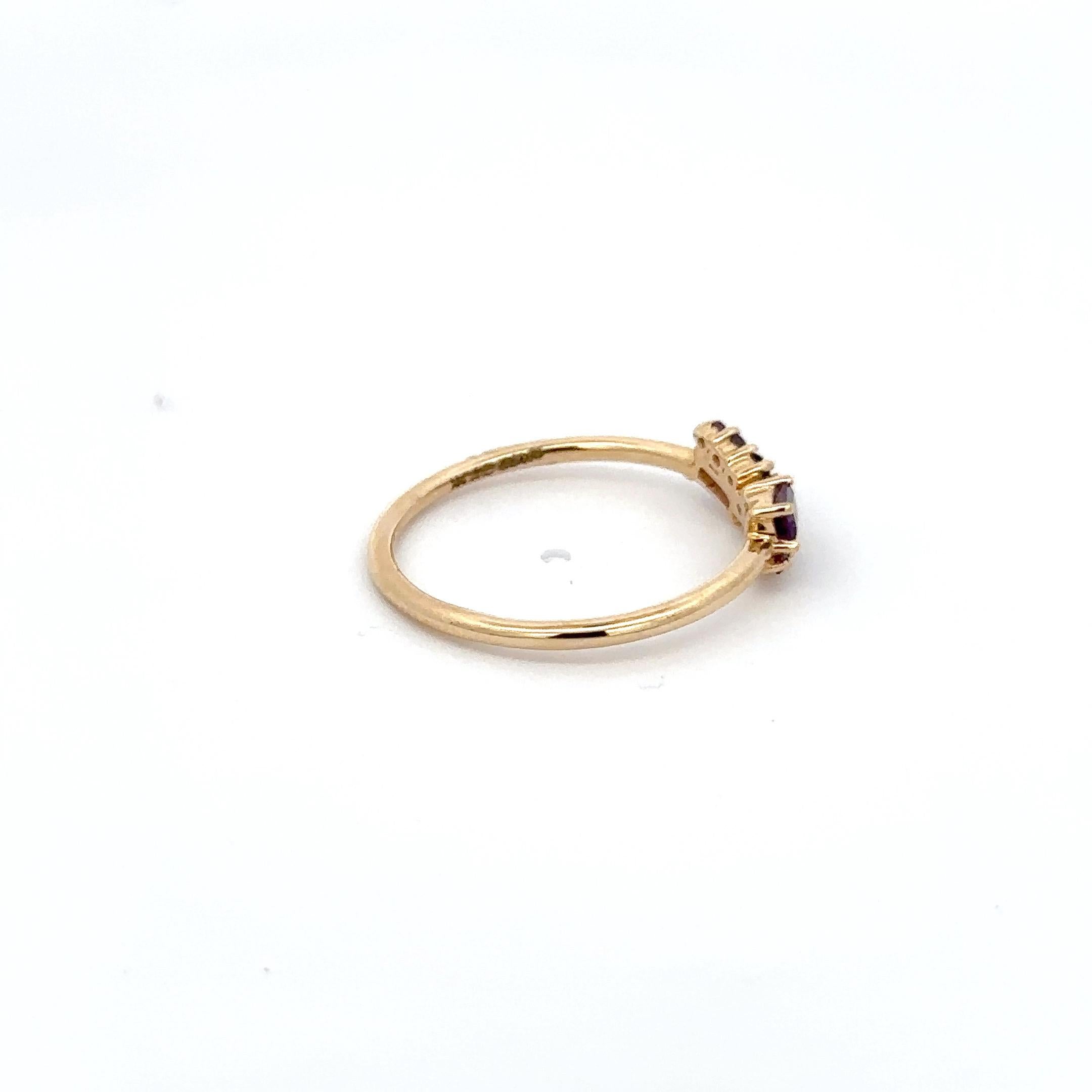 For Sale:  Everyday Wear Asymmetrical Amethyst Ring For Her in 14k Solid Yellow Gold 5