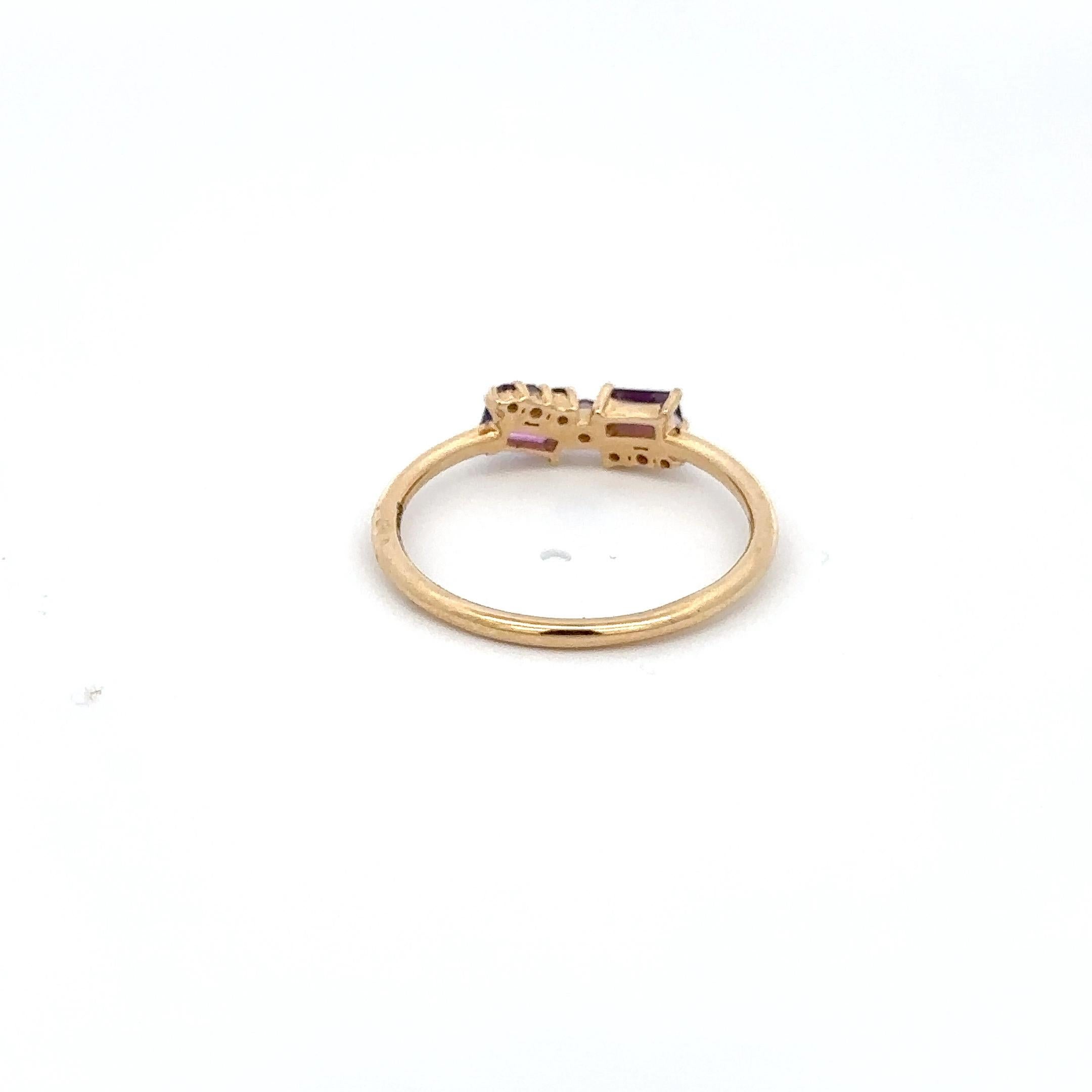 For Sale:  Everyday Wear Asymmetrical Amethyst Ring For Her in 14k Solid Yellow Gold 9