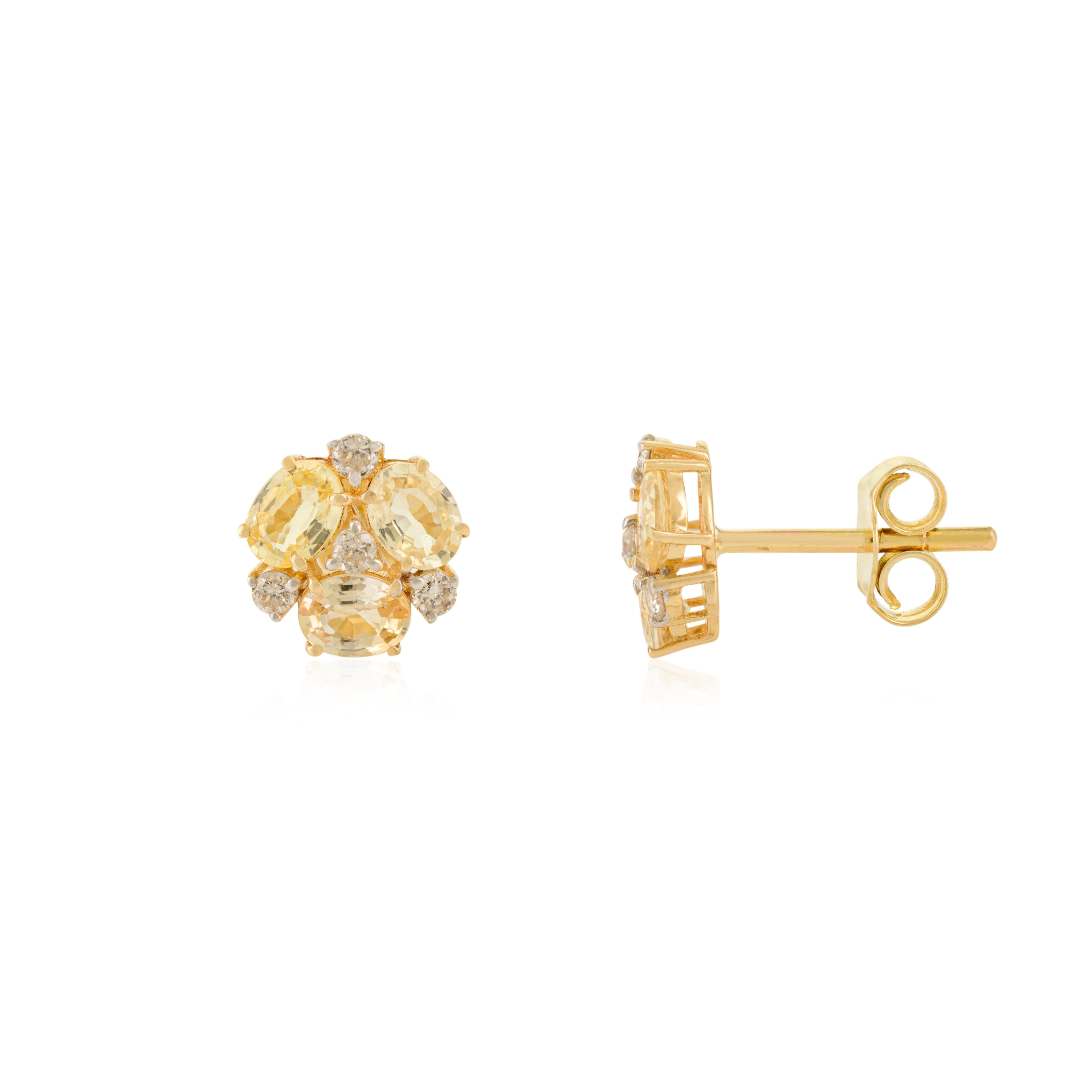 Boucles d'oreilles en or 14k avec fleurs en saphir jaune et diamants en vente 2