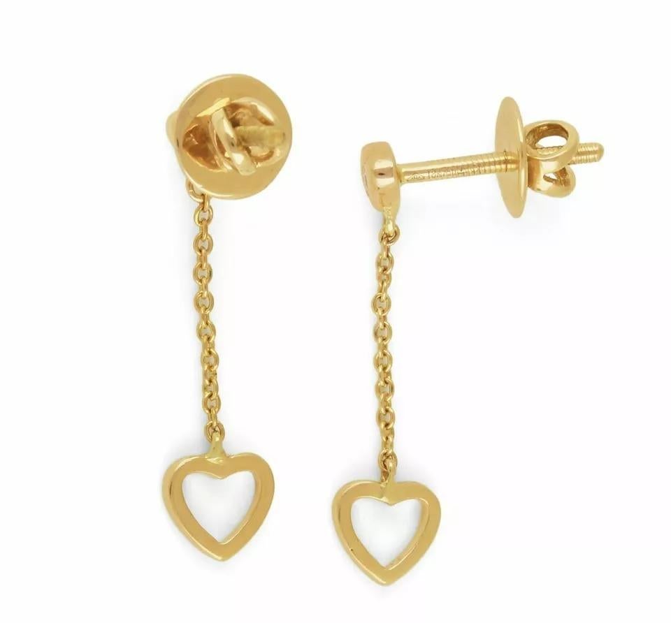 Orecchini a goccia e pendenti a forma di cuore in oro massiccio 14k con castone e diamanti incastonati
Leggero, può essere indossato tutti i giorni

Informazioni aggiuntive:
Metallo: Oro giallo
Pietra principale: Diamante
Pietra secondaria: