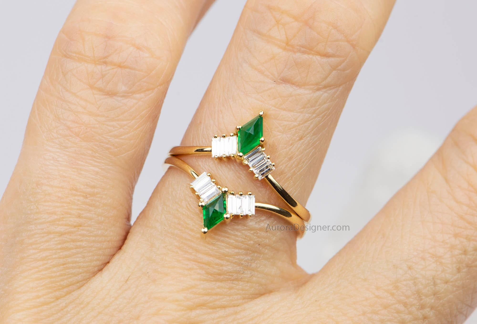Dainty Kite Shape Emerald with Baguette Diamond Curve Ring 18K Yellow Gold 2