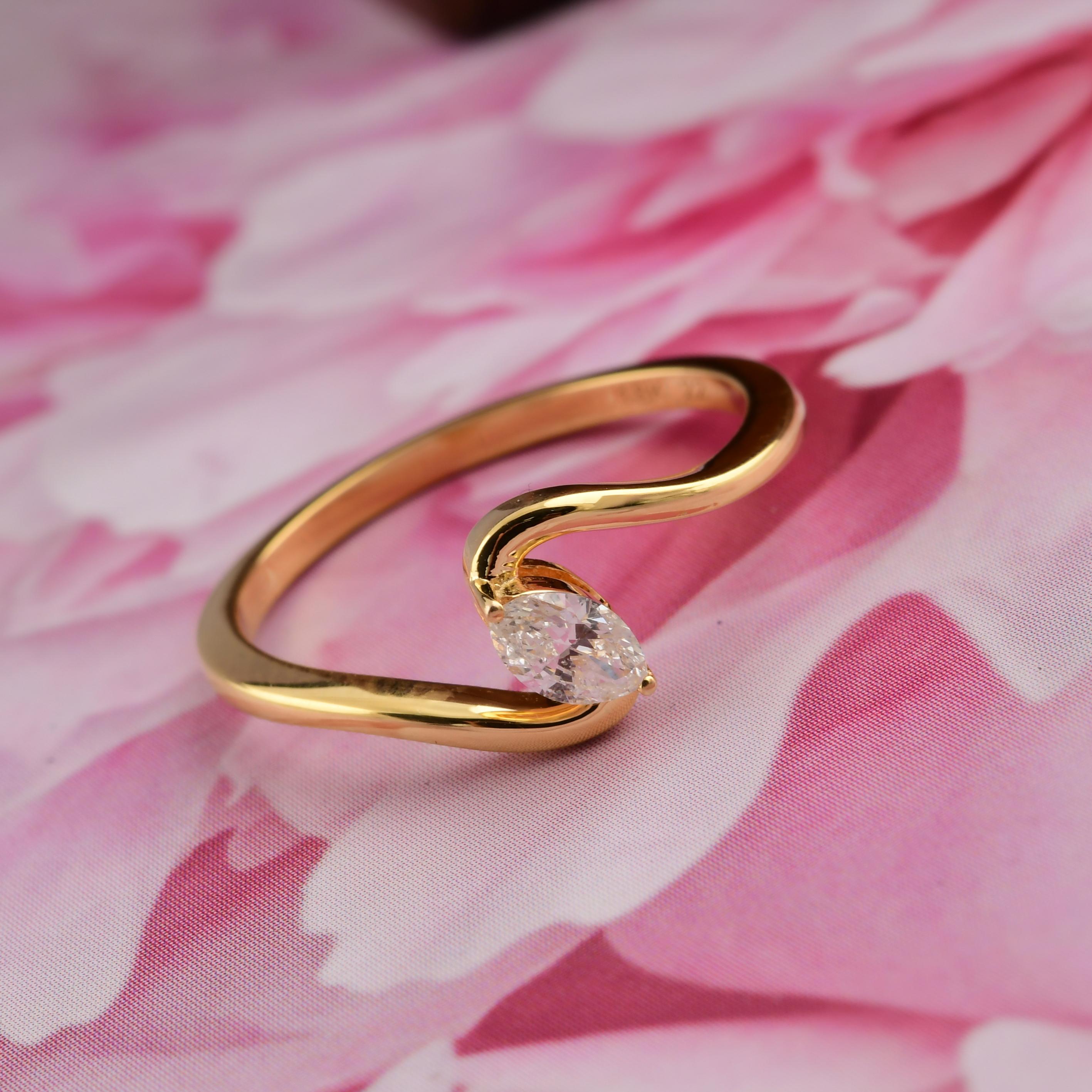 in vendita:  Anello solitario con diamante taglio marquise da 0,22 carati per lei in oro giallo 18k 3