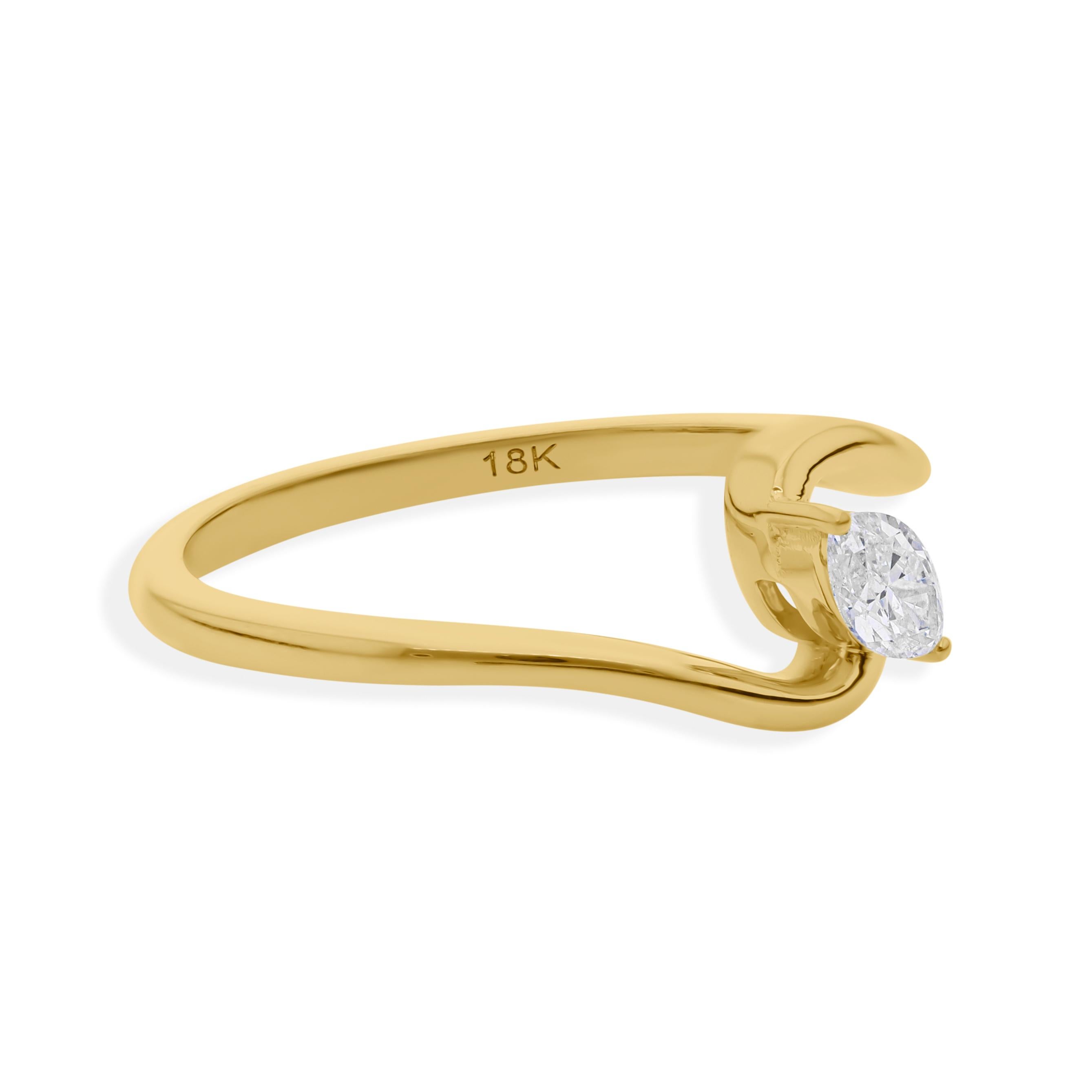 in vendita:  Anello solitario con diamante taglio marquise da 0,22 carati per lei in oro giallo 18k 5