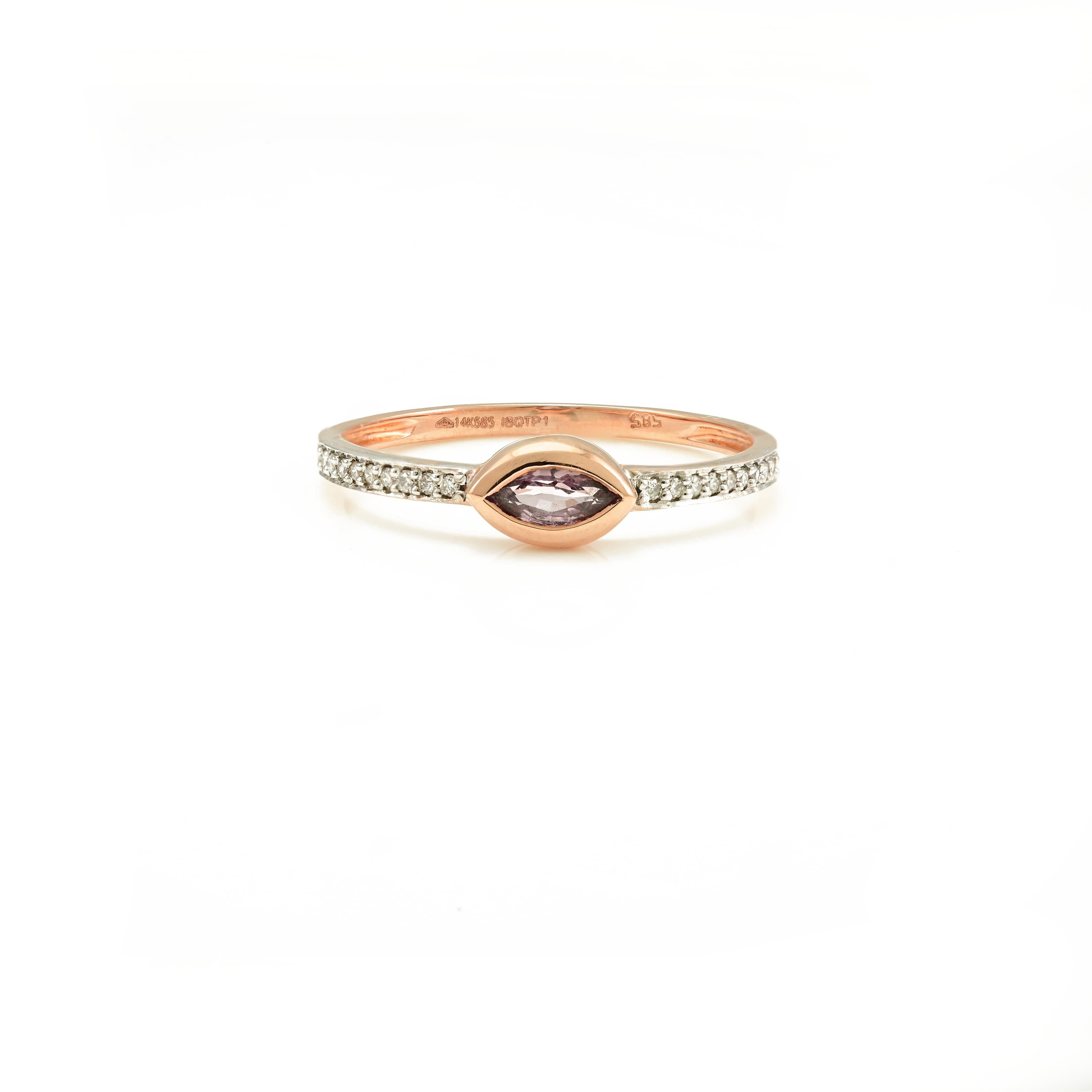 Im Angebot: Dainty Ring aus 14k massivem Roségold mit rosa Saphiren im Marquise-Schliff und Diamanten () 8