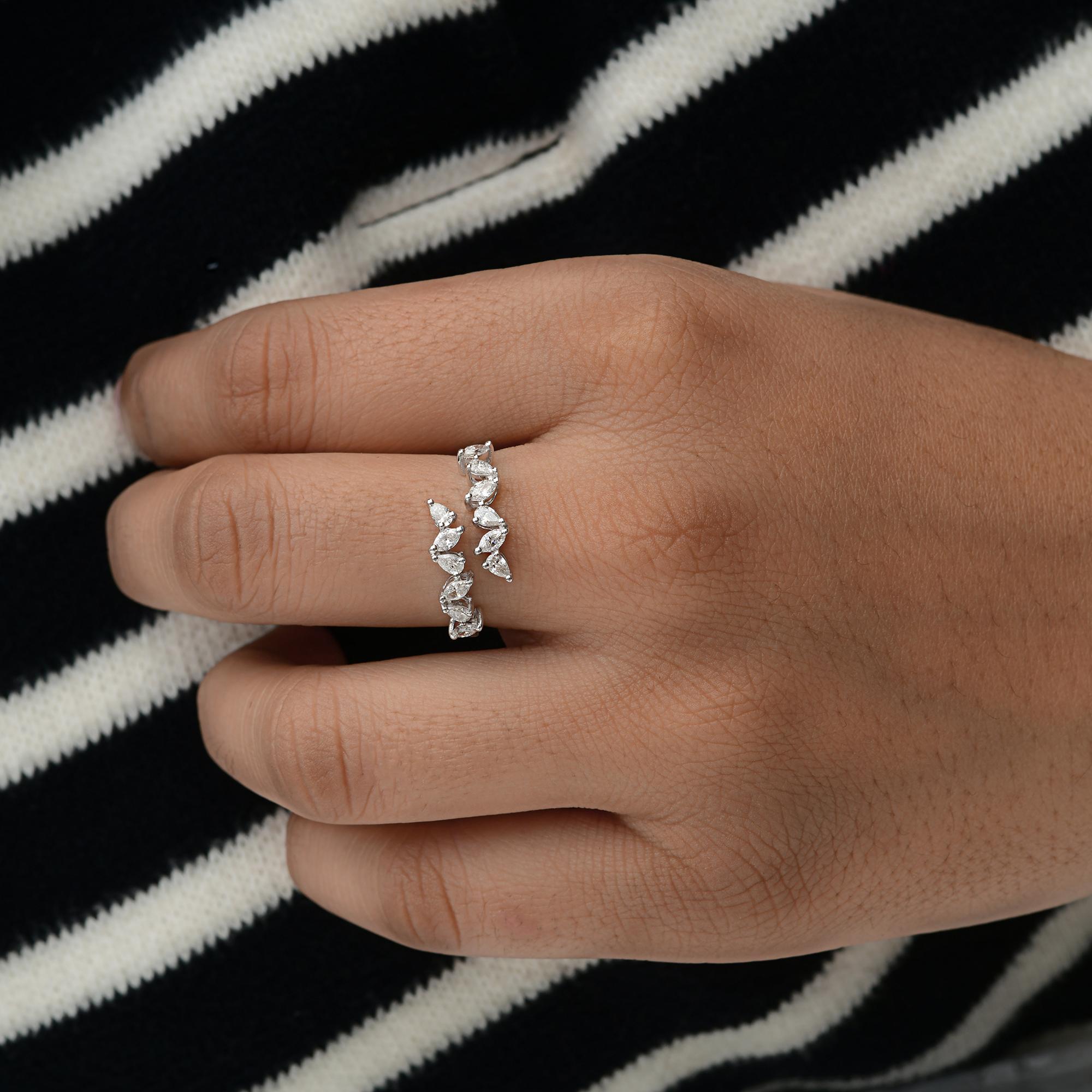 En vente :  Dainty Mixed Cut 0.56Ct Diamond Bypass Ring 14K Solid White Gold 6