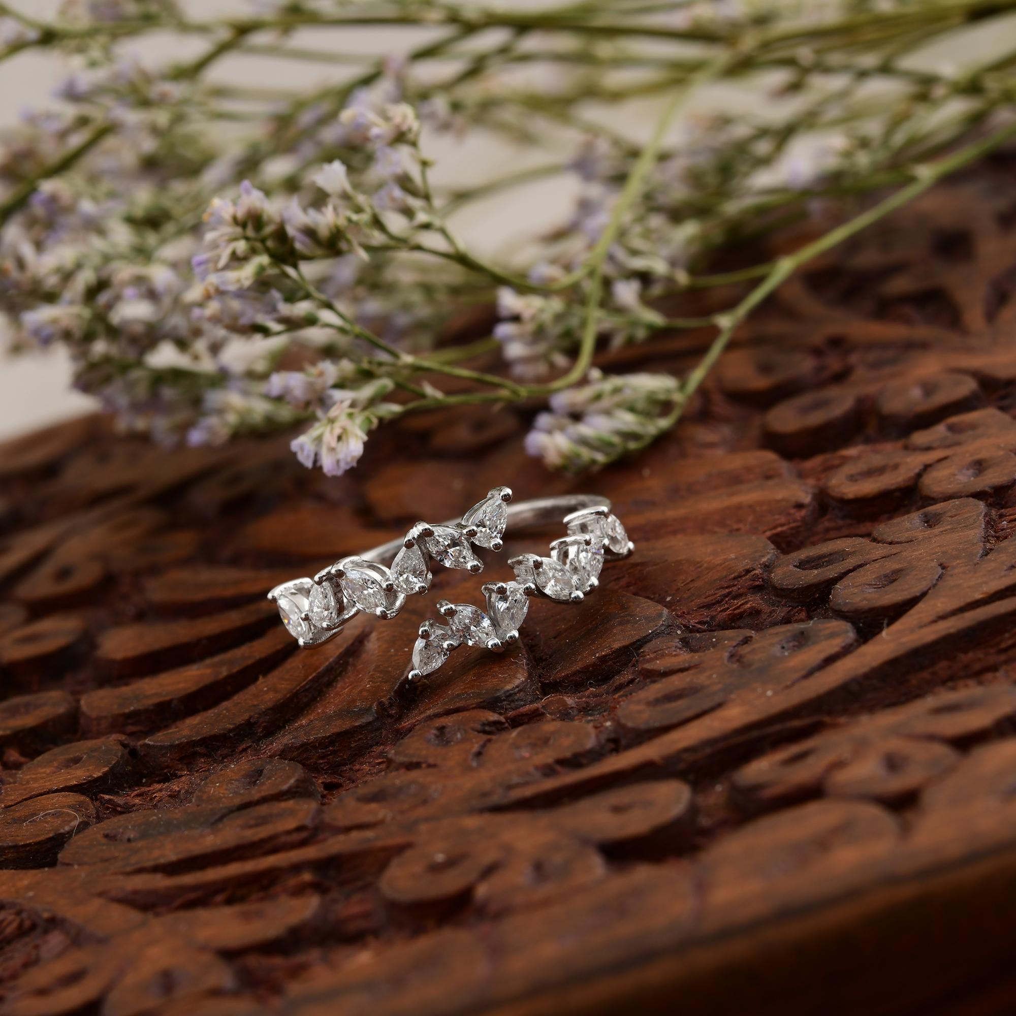 En vente :  Dainty Mixed Cut 0.56Ct Diamond Bypass Ring 14K Solid White Gold 7