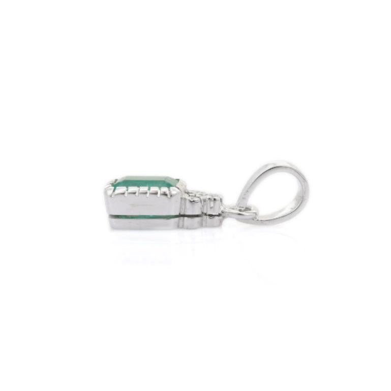 Octagon Cut Dainty Natural Emerald and Diamond Jewelry for Mom Pendant Gift in 925 Silver For Sale