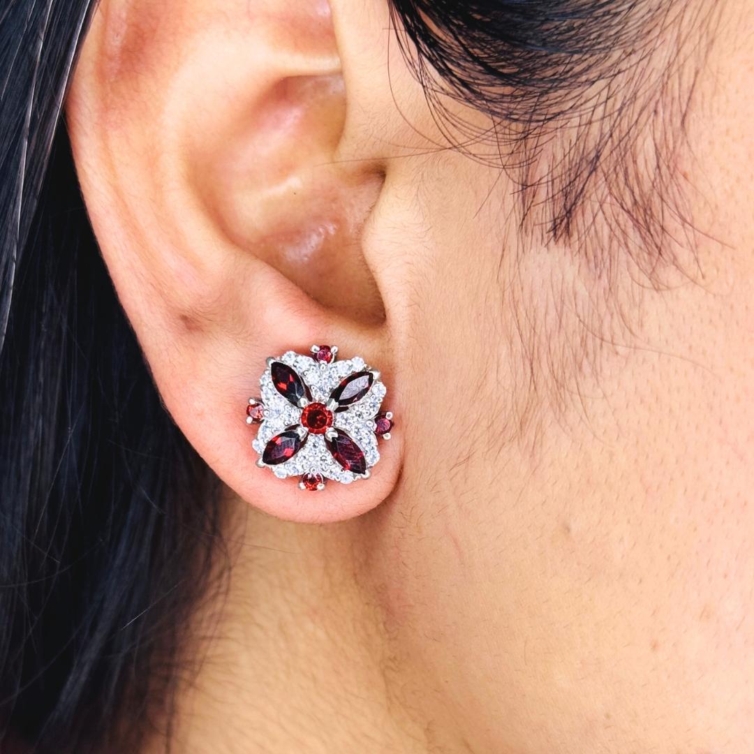 Dainty Natural Garnet Stud Earrings for Wedding Jewelry Crafted in 925 Silver In New Condition For Sale In New York, NY