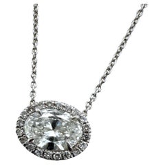 Zierliche ovale Diamant-Halo-Anhänger-Halskette 18K Weißgold