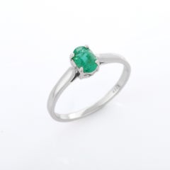 18K White Gold Minimalist Oval Cut Emerald Gemstone Stackable Solitaire Ring