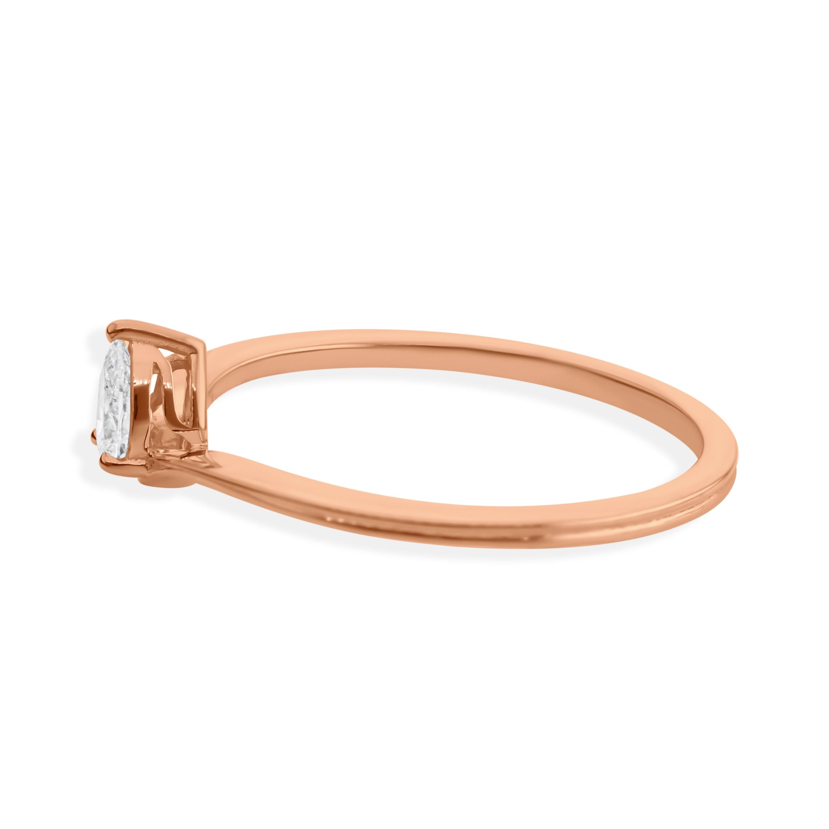 En vente :  Bague empilable en or rose 18k avec diamant SI/HI taille poire Bague de promesse pour elle 8