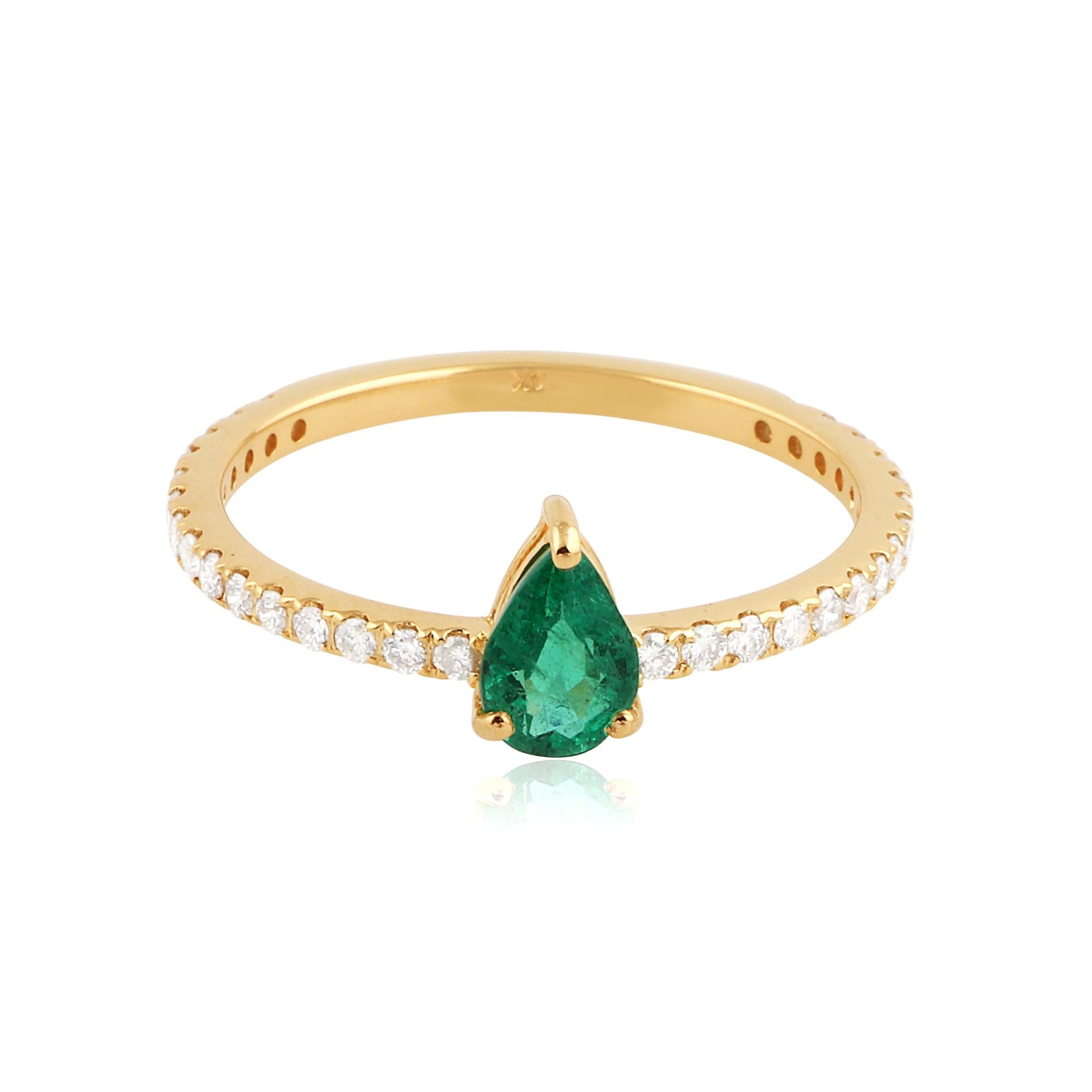 Im Angebot: Zierlicher Birnensmaragd SI/H Natürlicher Diamant Pave Promise Ring 14 Karat Gelbgold () 4