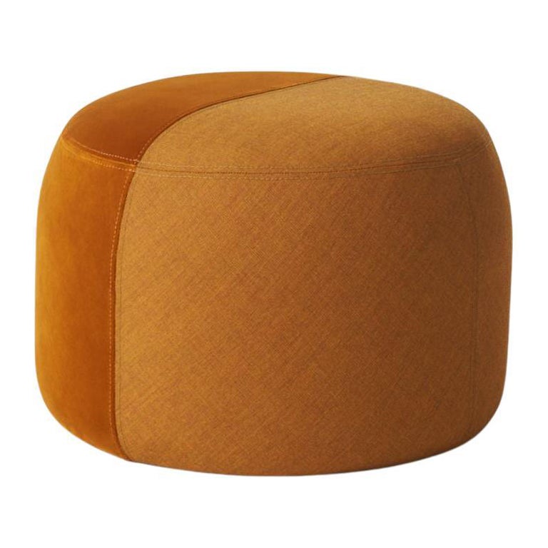 Dainty Pouf Ocra Scuro Ambra di Warm Nordic