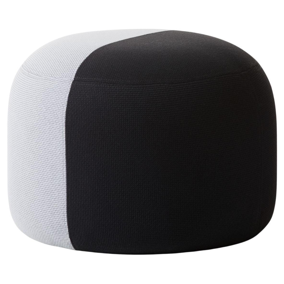 Pouf Dainty gris doux et corail noir de Warm Nordic