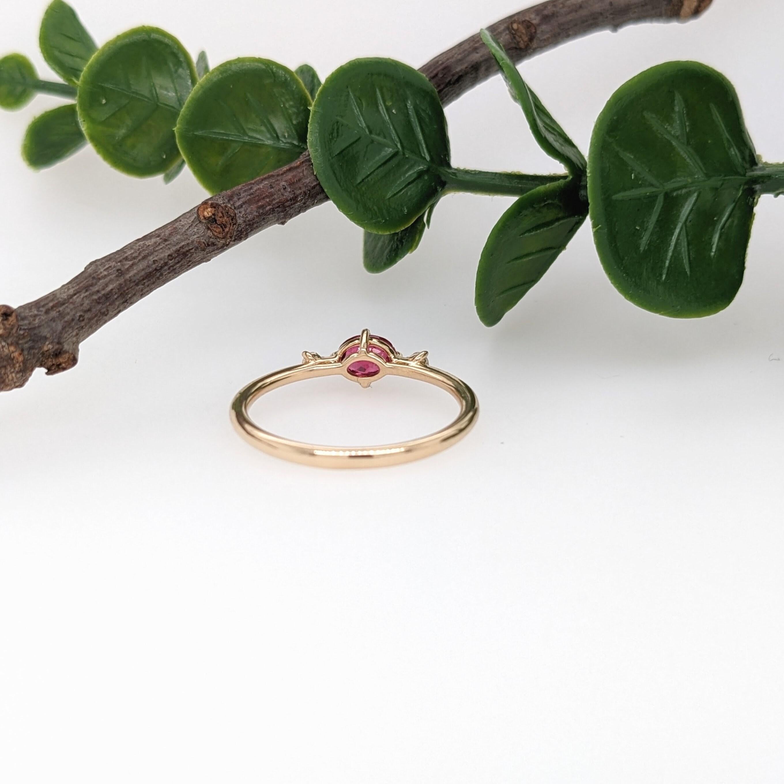 Bague en or jaune 14 carats massif OV 5 x 4 mm avec spinelle rouge vif et diamants extraits de la terre Pour femmes en vente