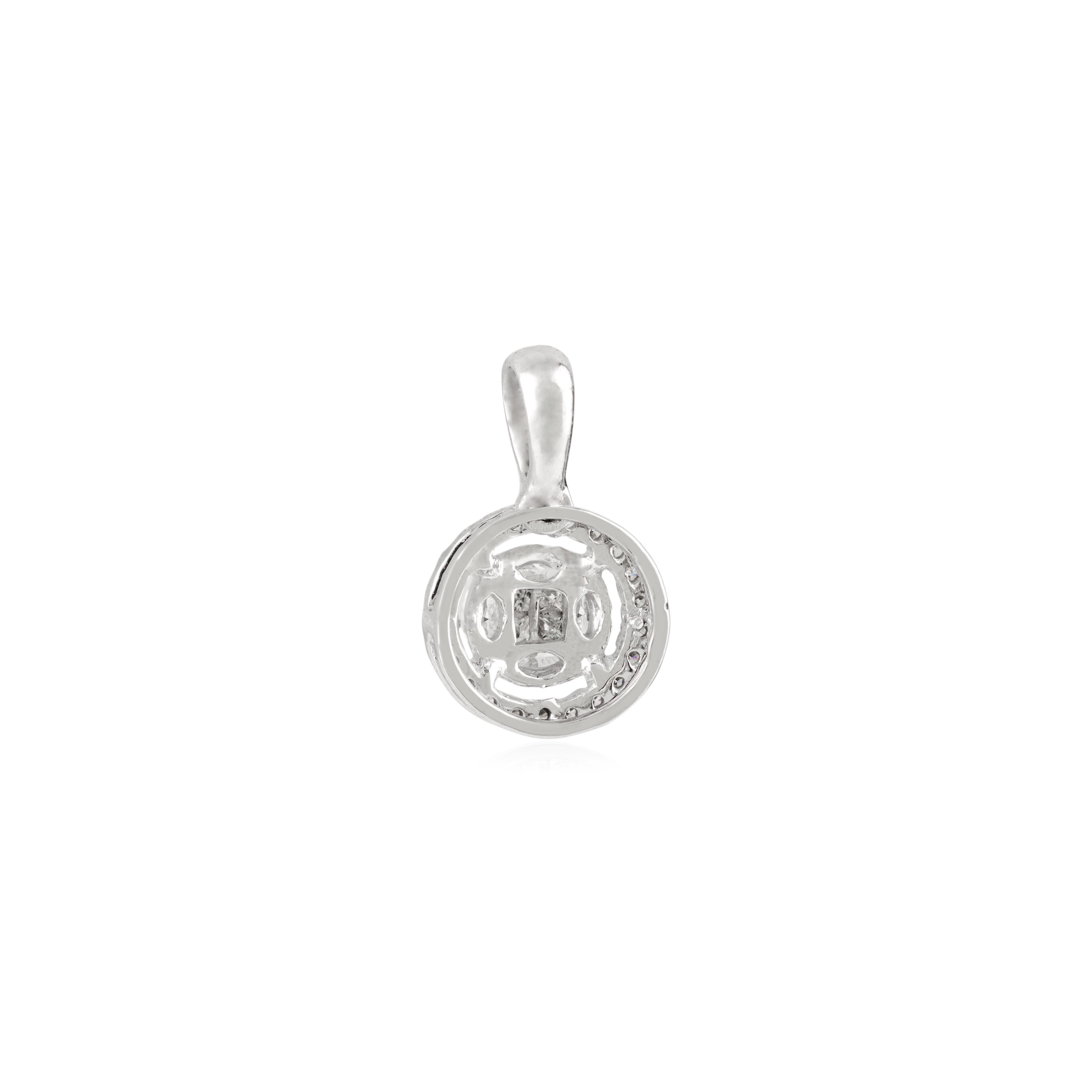Moderne Pendentif en or blanc 14K serti de diamants ronds en forme de grappe, cadeau de joaillerie en vente