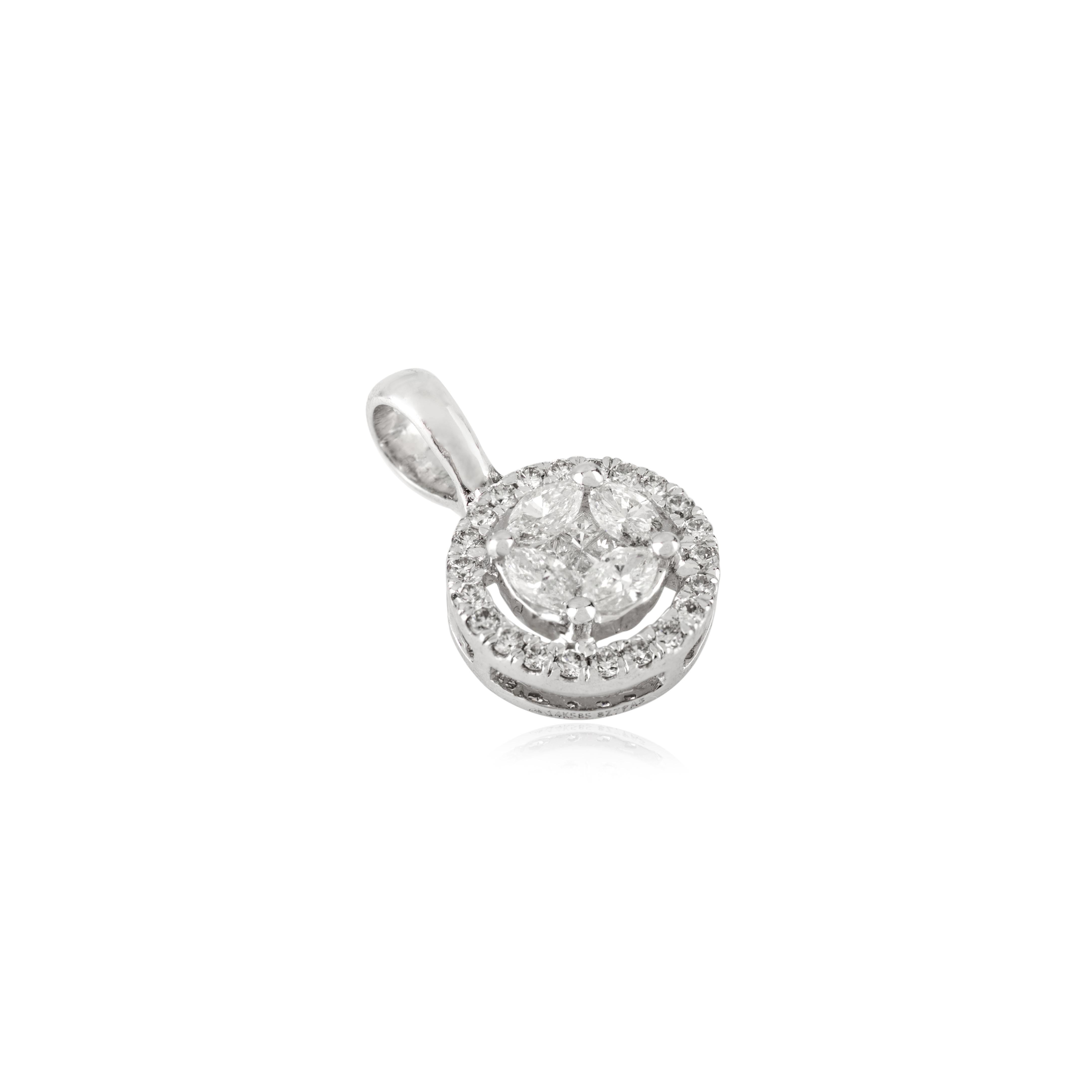 Pendentif en or blanc 14K serti de diamants ronds en forme de grappe, cadeau de joaillerie en vente 1