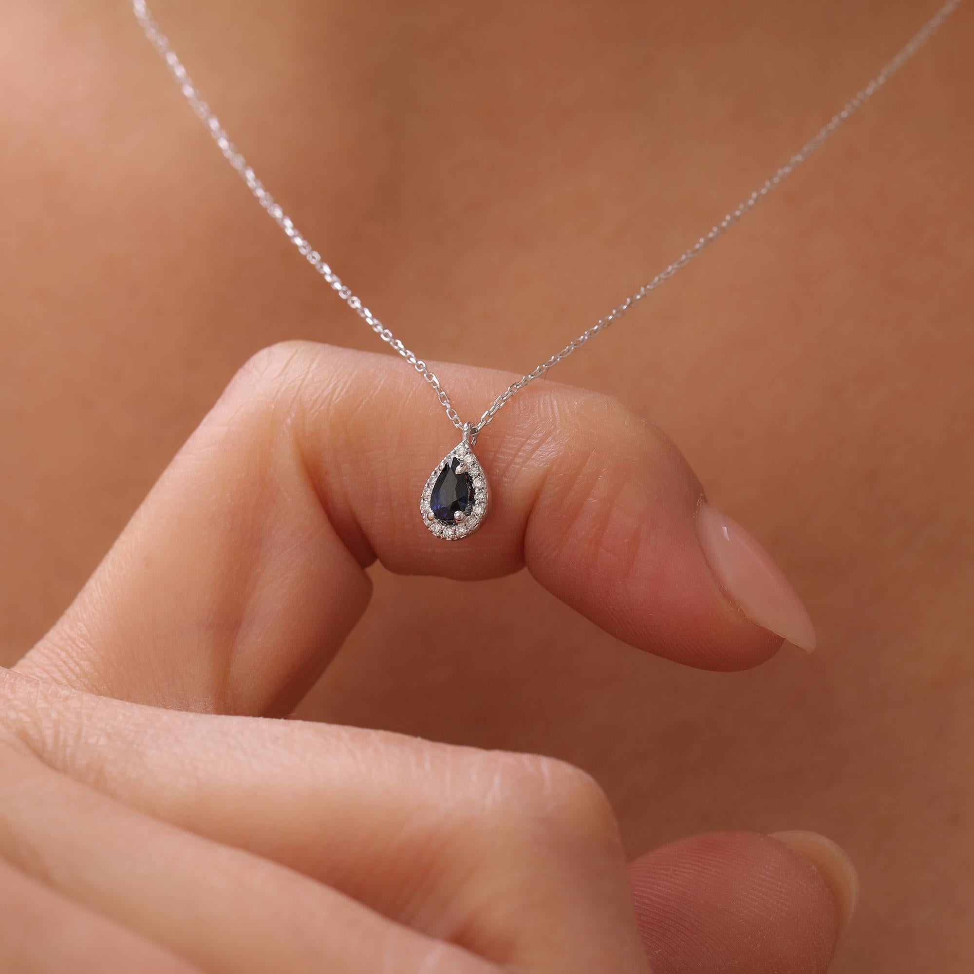 Collier délicat en saphir et diamant Neuf - En vente à Fatih, 34