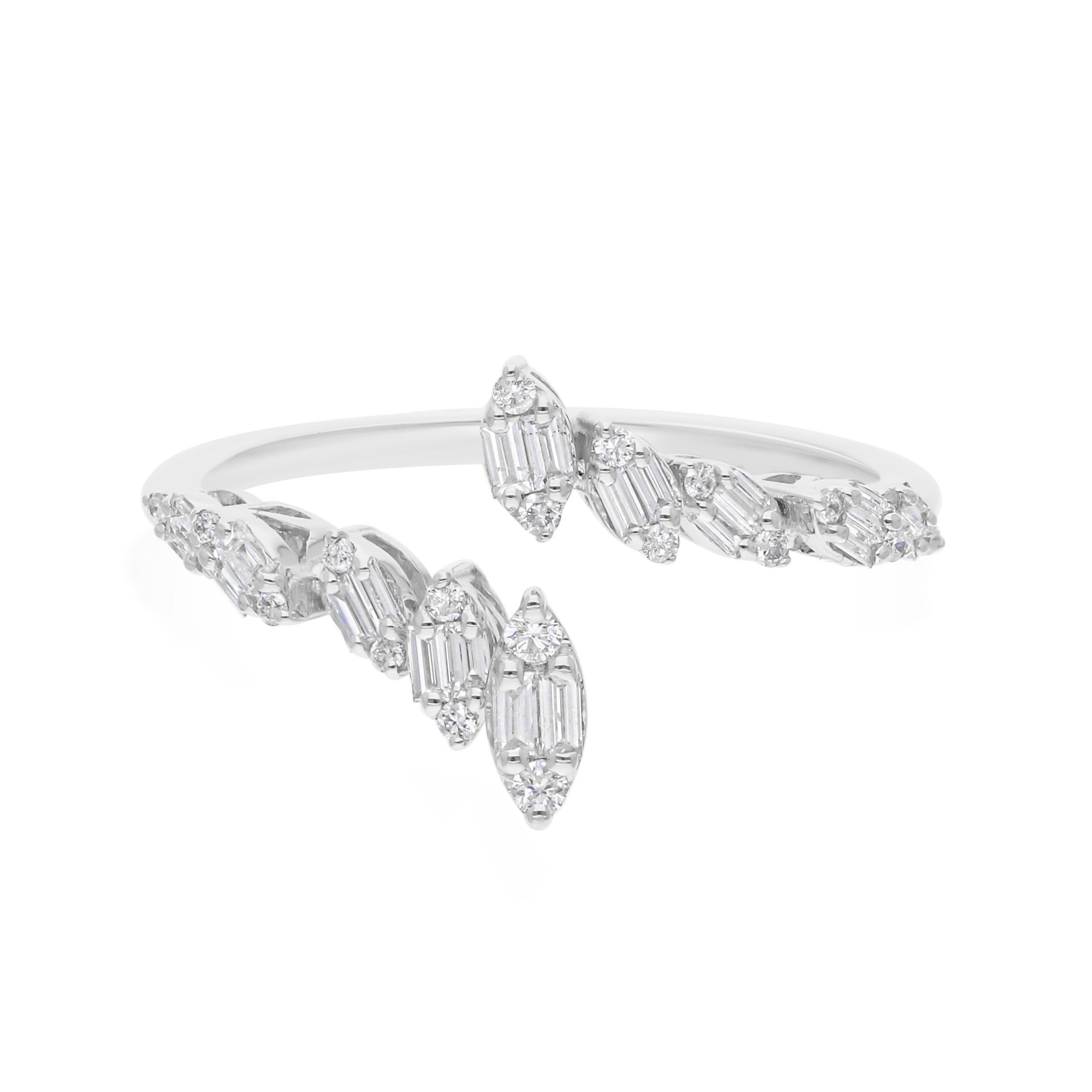 in vendita:  Anello Bypass con cluster di diamanti SI/HI in oro bianco 14k Regalo Tutte le tariffe pagate 7